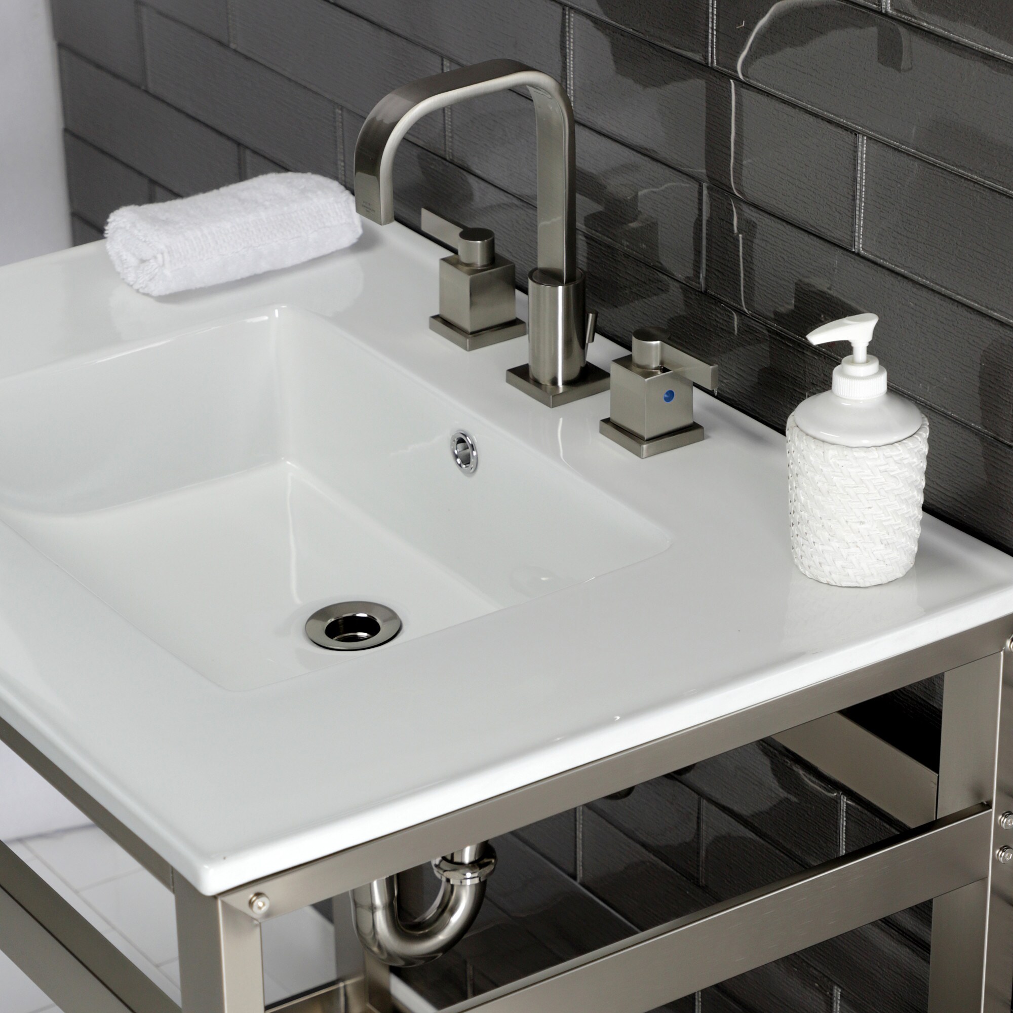 Kingston Brass WLVWP3122W8B8 Bath-Sink - View #9