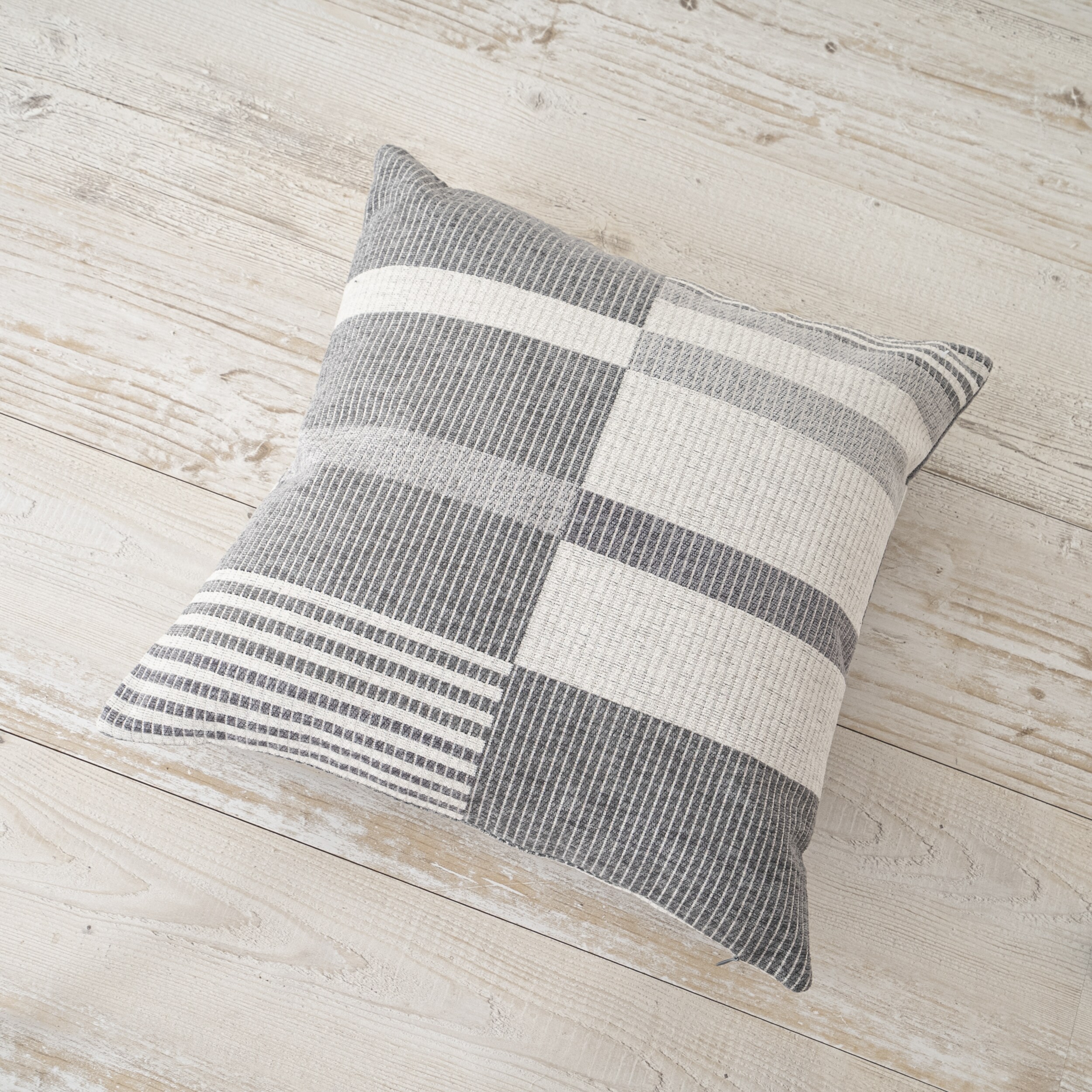 EVERGRACE EG7185311 Accent-Pillows - View #4