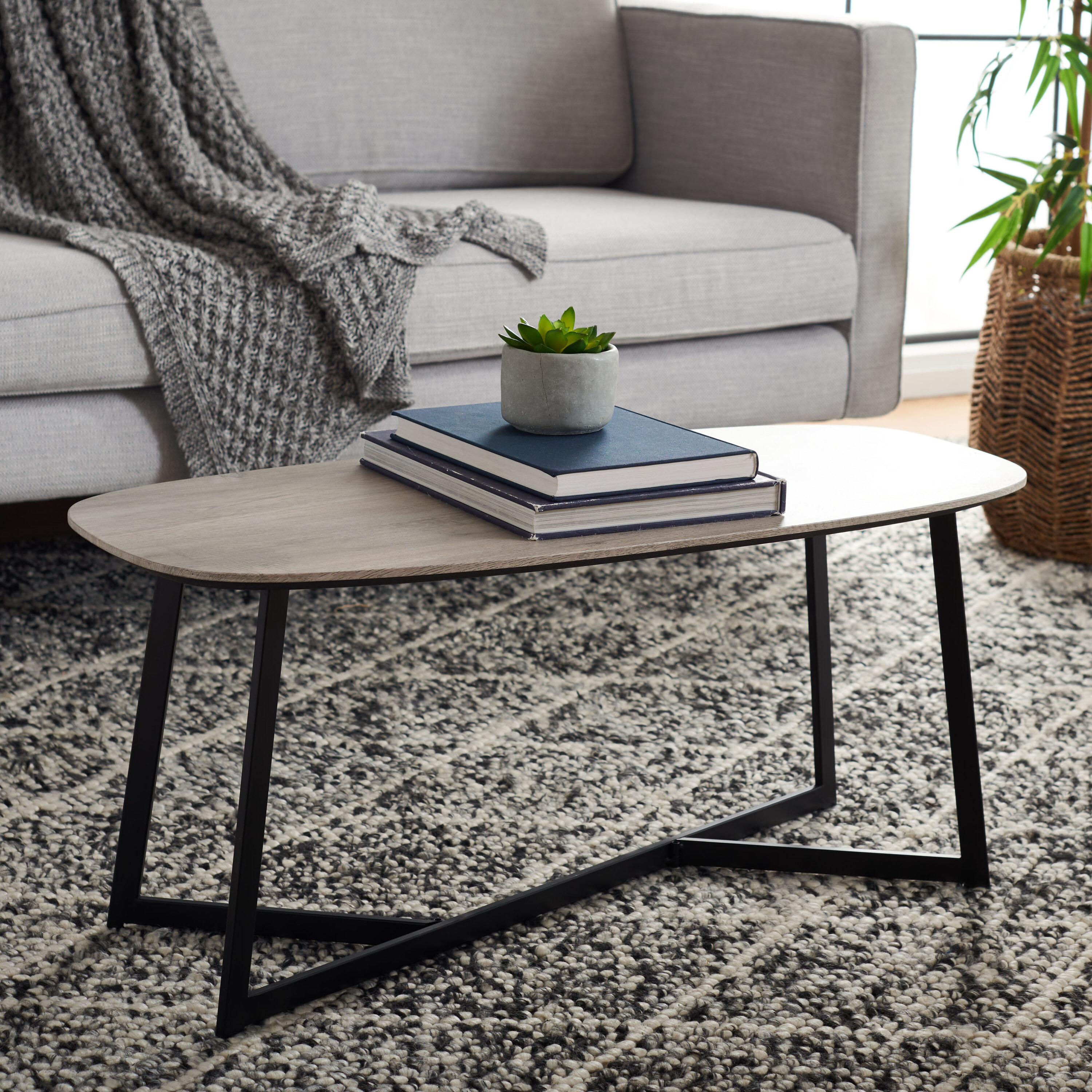 Safavieh COF4213A Coffee Table Veneer/Powder Coating MDF Midcentury Coffee Table
