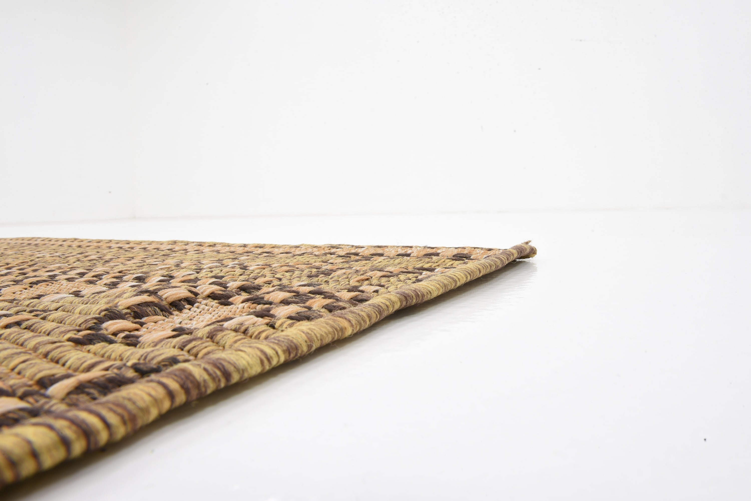 Light Brown 4' x 6' Synthetic Flat Woven Reversible Outdoor Rug