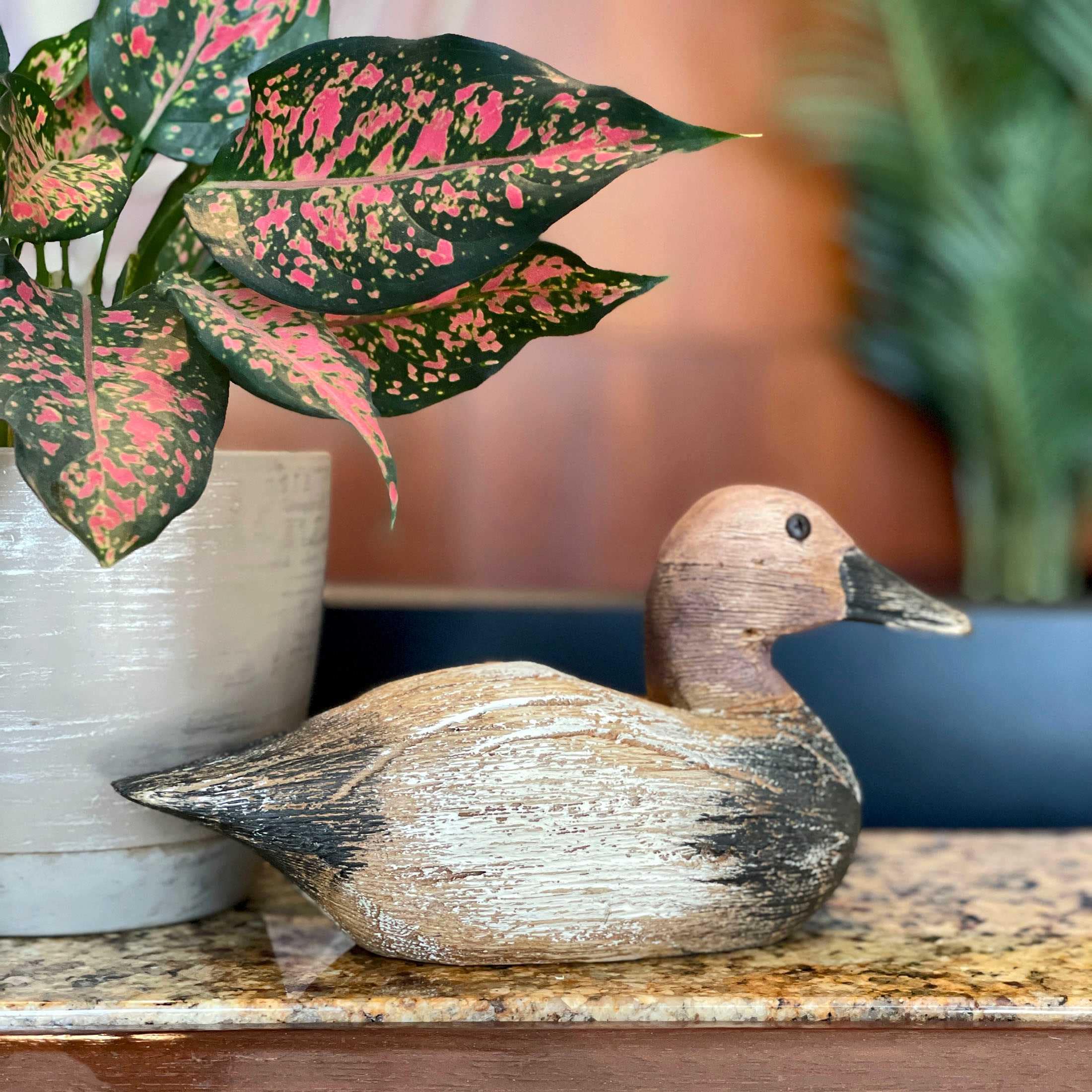 Things2Die4 Rustic Hand Carved Wooden Duck Decoy 9.5 Inch Vintage