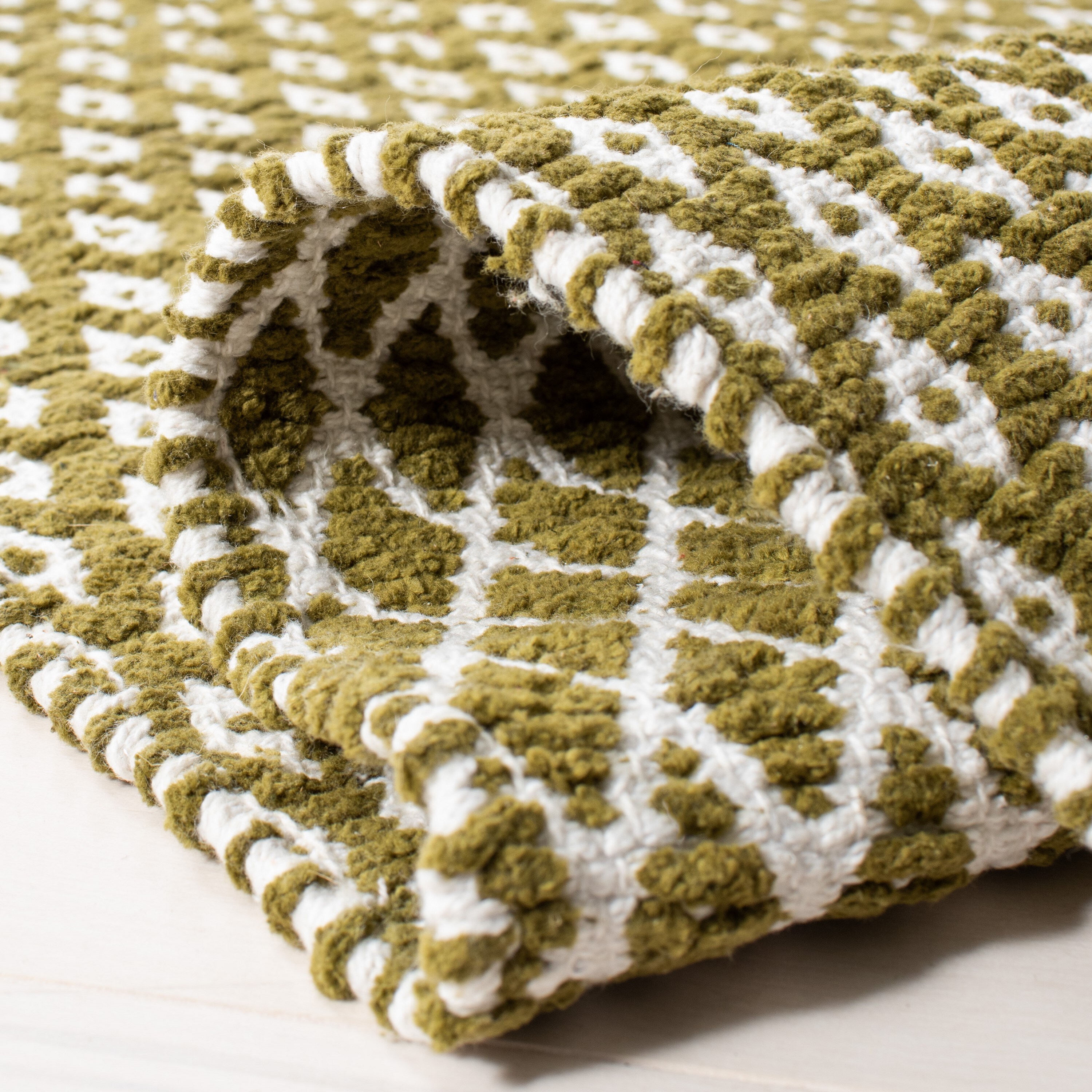 Safavieh BOS685B-4SQ rugs - View #5