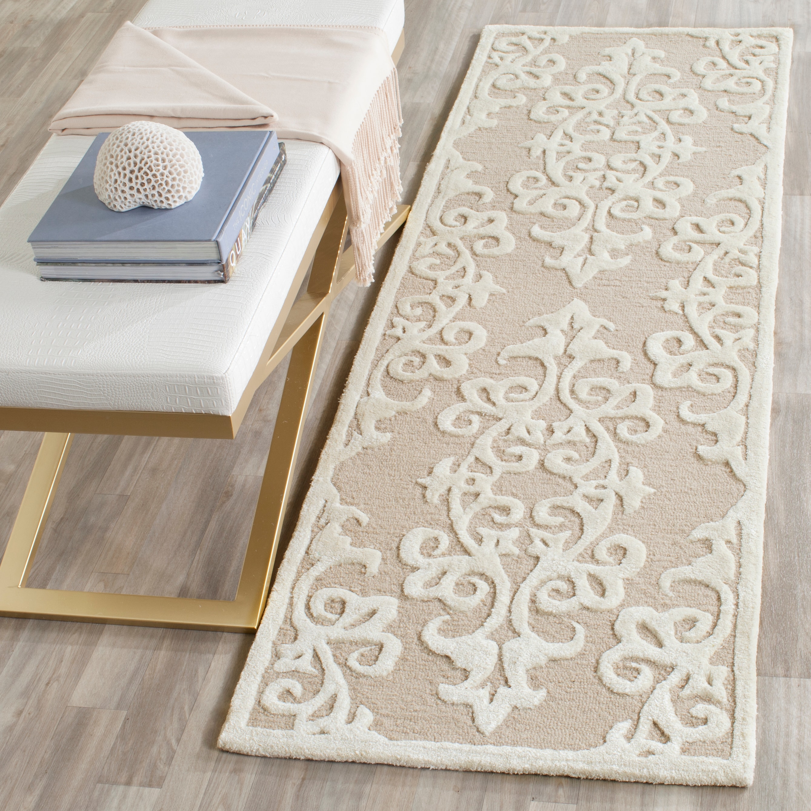 Safavieh BEL127B-27 Bella Calla 2 x 7 (ft) Tufted Synthetic Sand/Ivory Rectangular Indoor Abstract Farmhouse/Cottage Runner rug