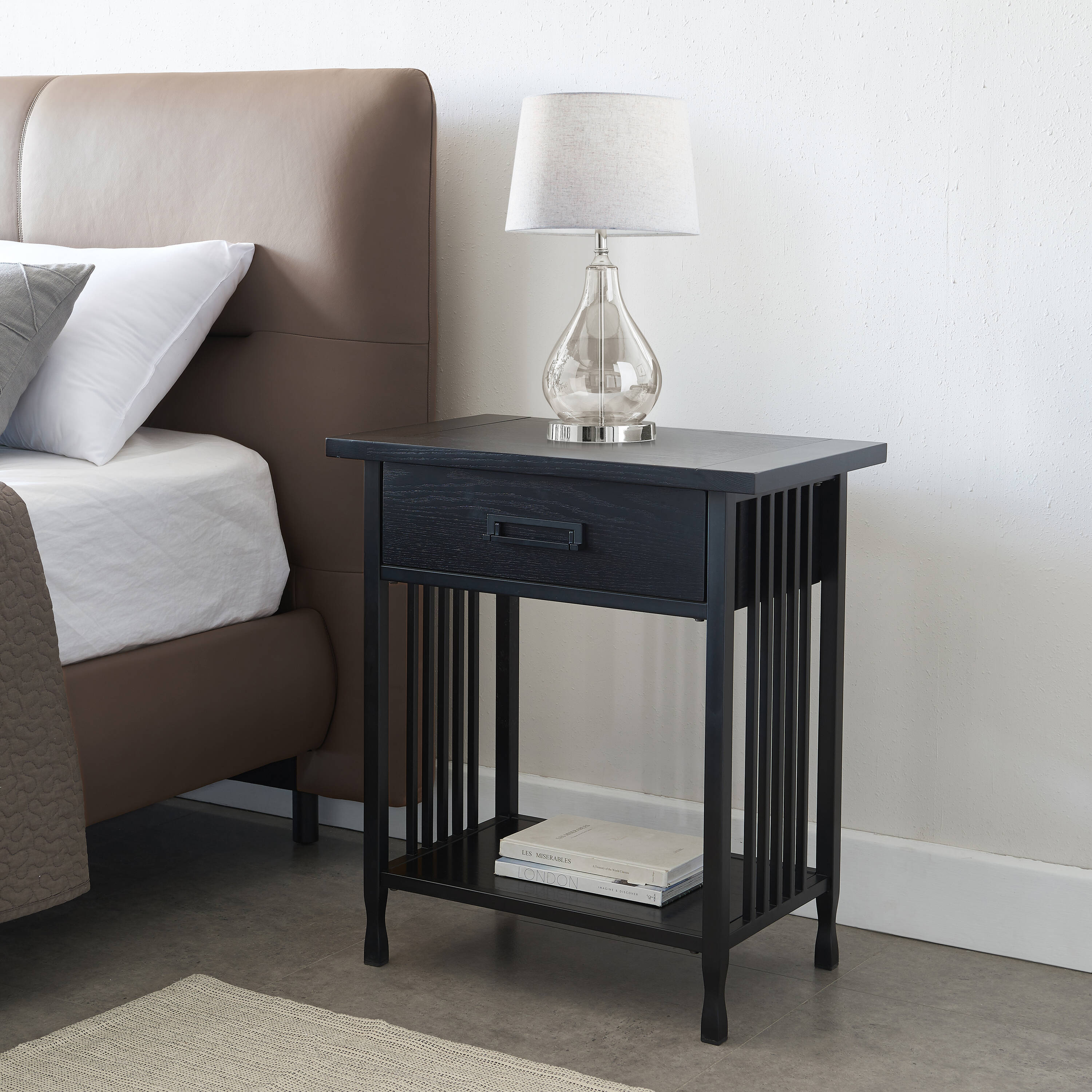 Leick Home 11222-BK nightstands - View #3