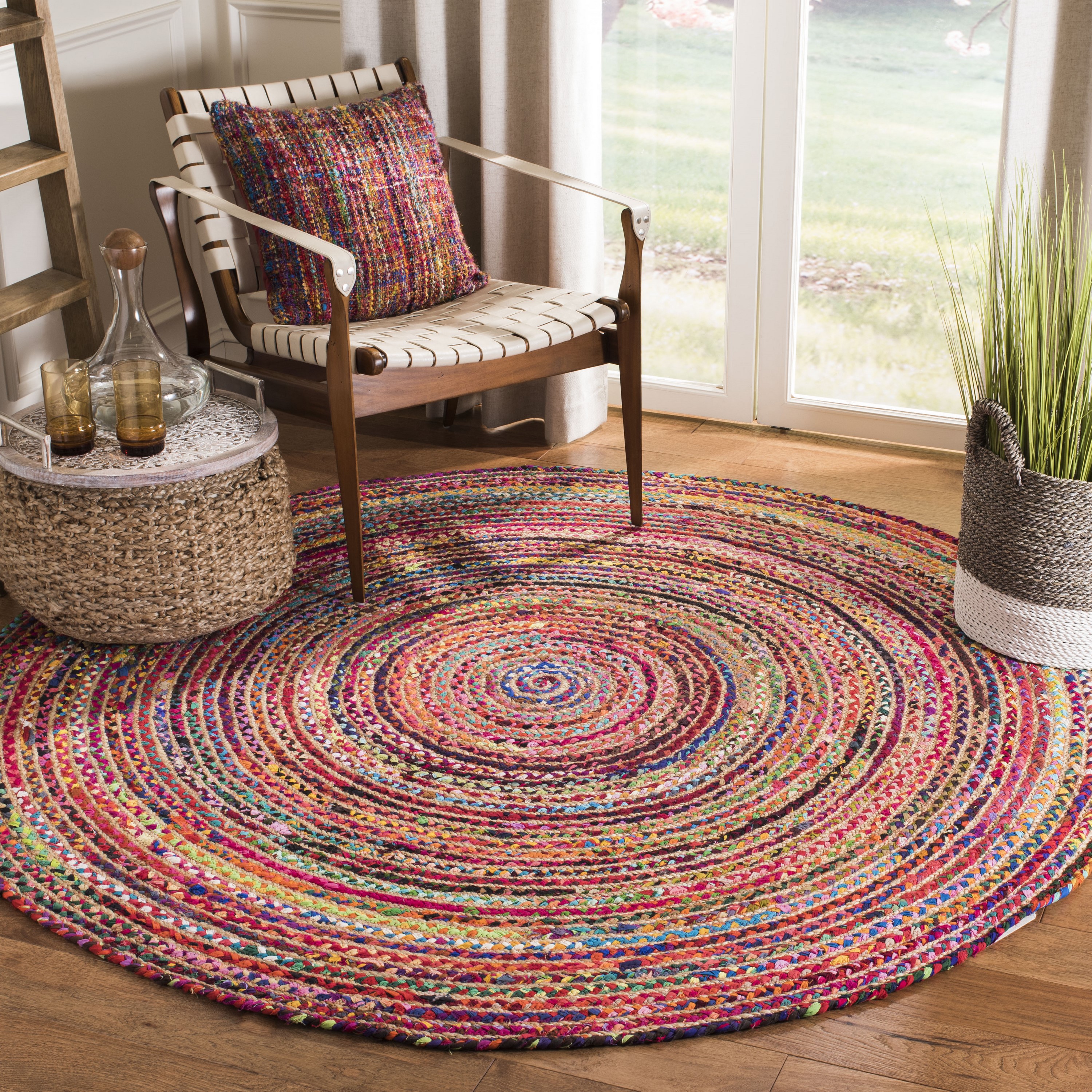 SAFAVIEH Cape Cod Victoria Braided Area Rug, 6' x 6' Round, Ivory/Red