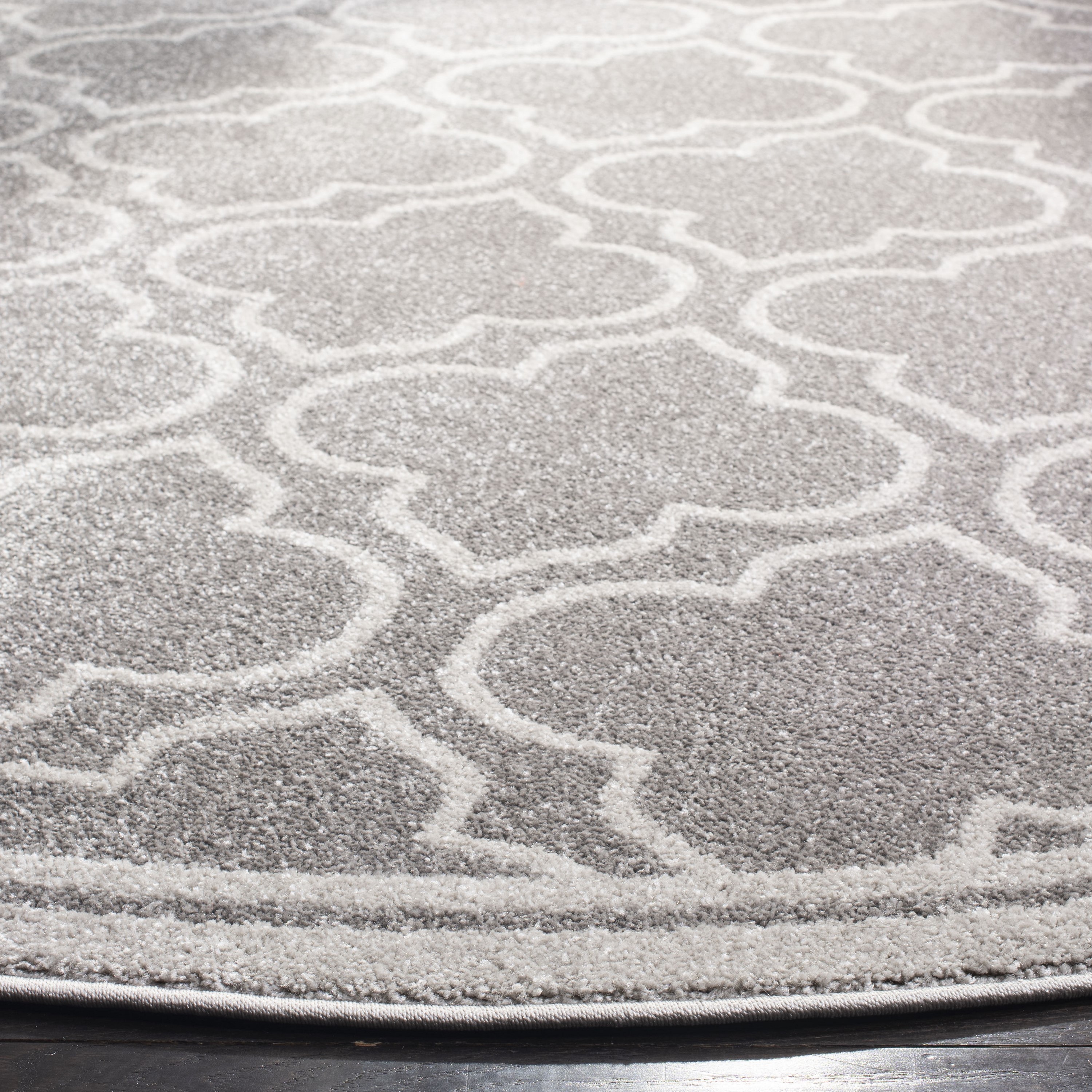 Safavieh AMT412C-5R rugs - View #3