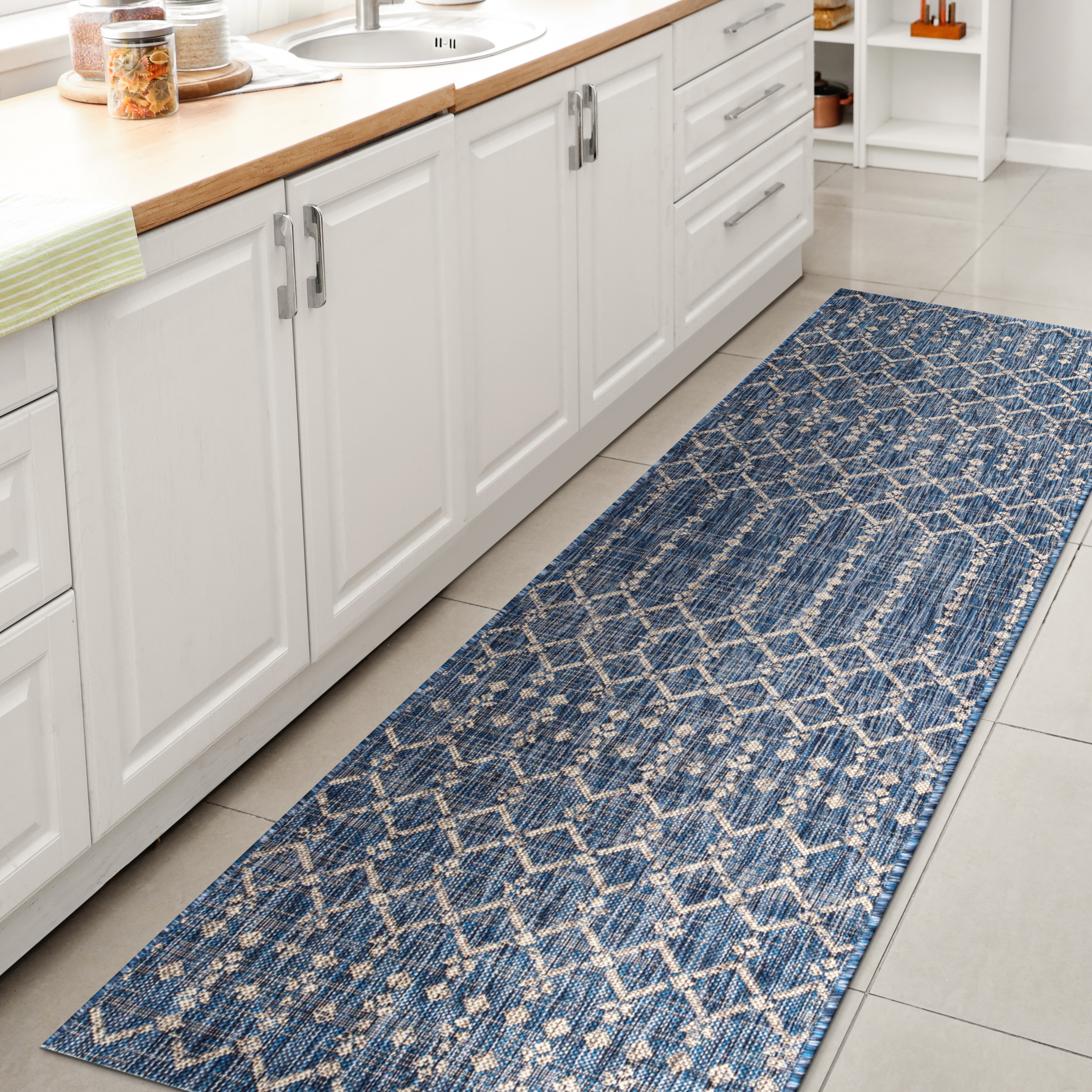 JONATHAN  Y SMB108B-28 Santa Monica Ourika Filigree Textured Weave 2 x 8 (ft) Loomed Polypropylene Navy/Light Gray Rectangular Indoor/Outdoor Distressed/Overdyed Coastal Runner rug