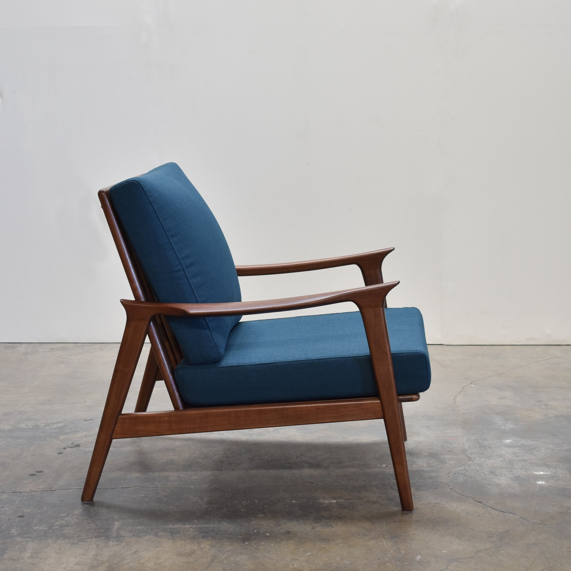 Gingko CLT350-AZ chairs - View #4