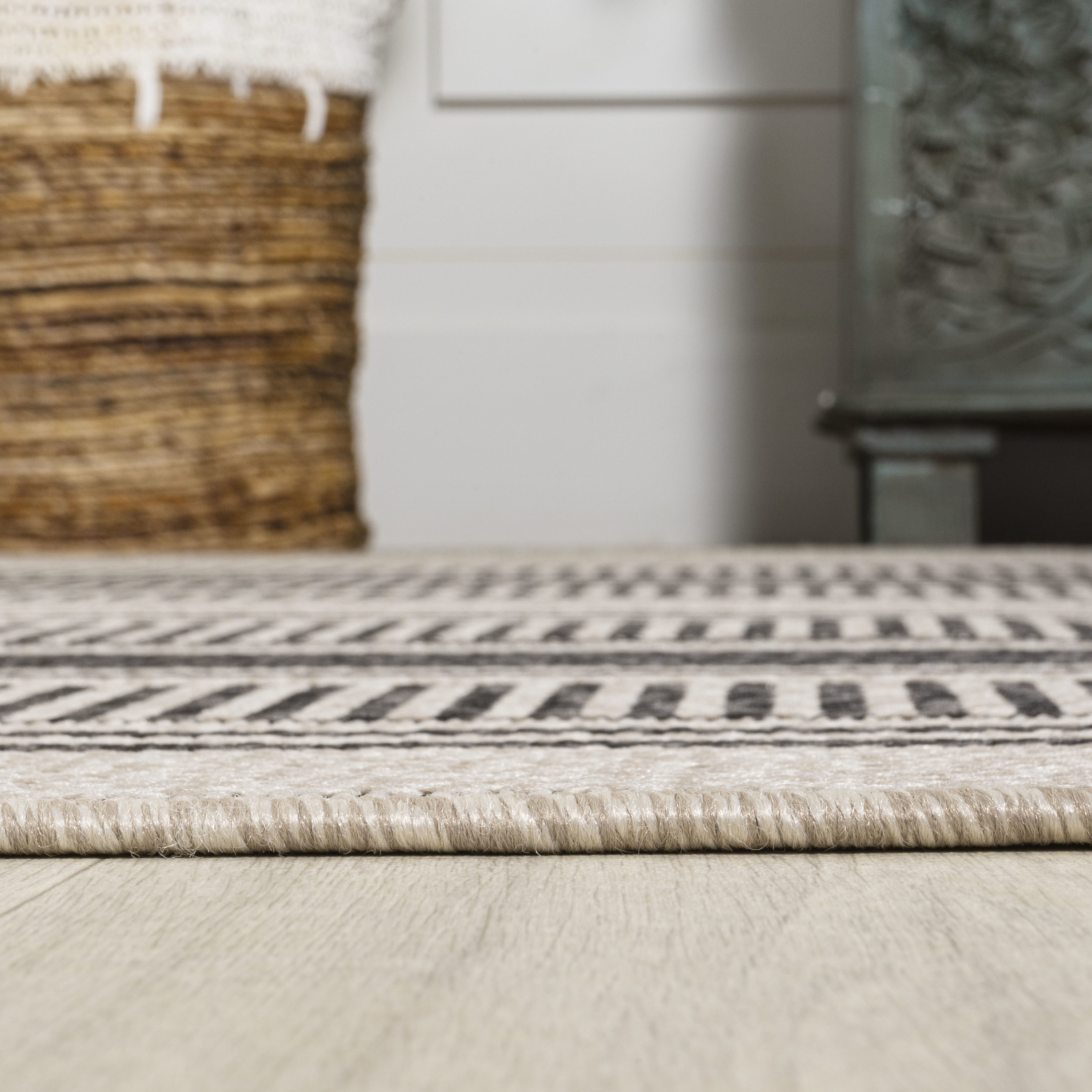 JONATHAN  Y SMB202D-28 rugs - View #7