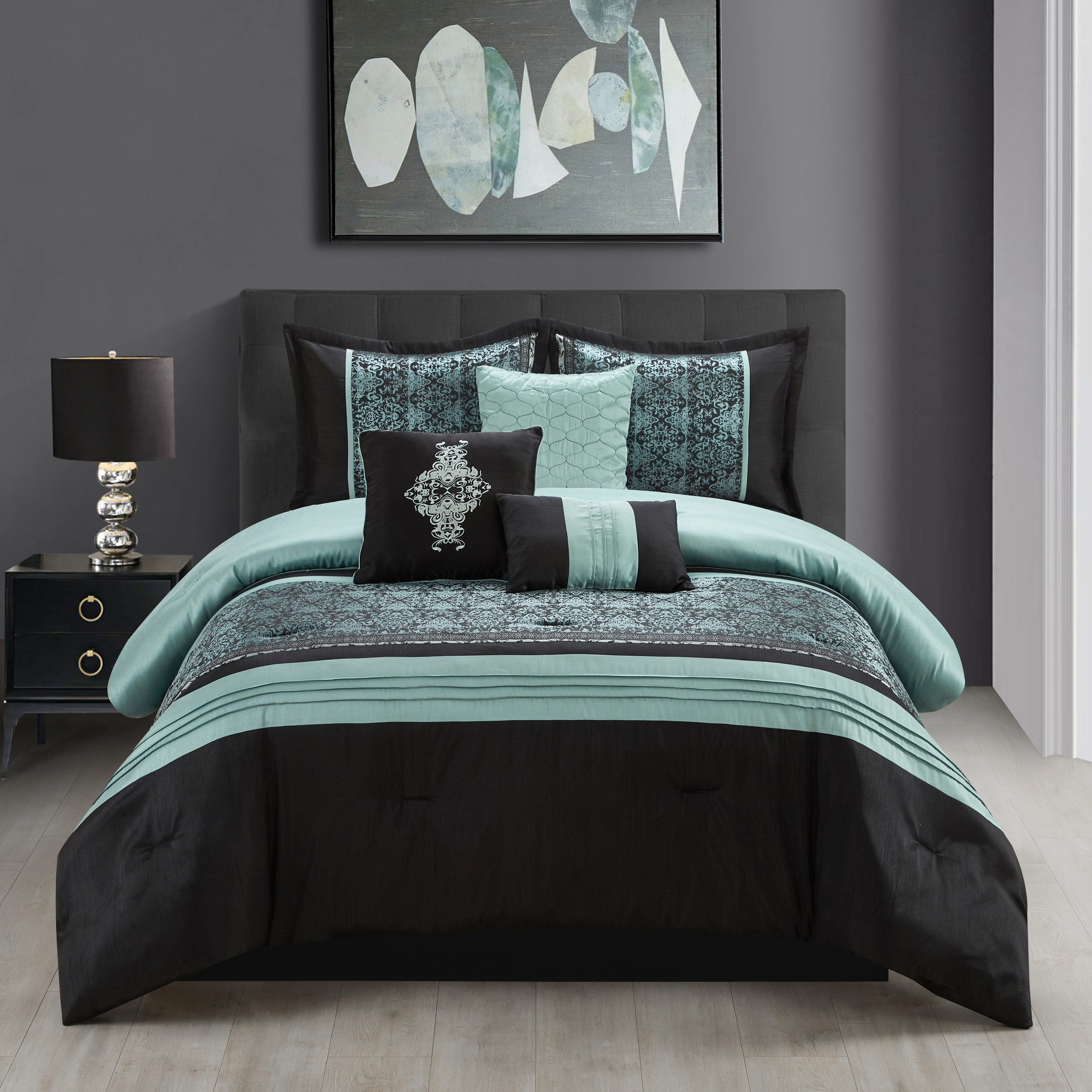 Grand Avenue 7-Piece Aqua/Black Queen Comforter Set in the Bedding