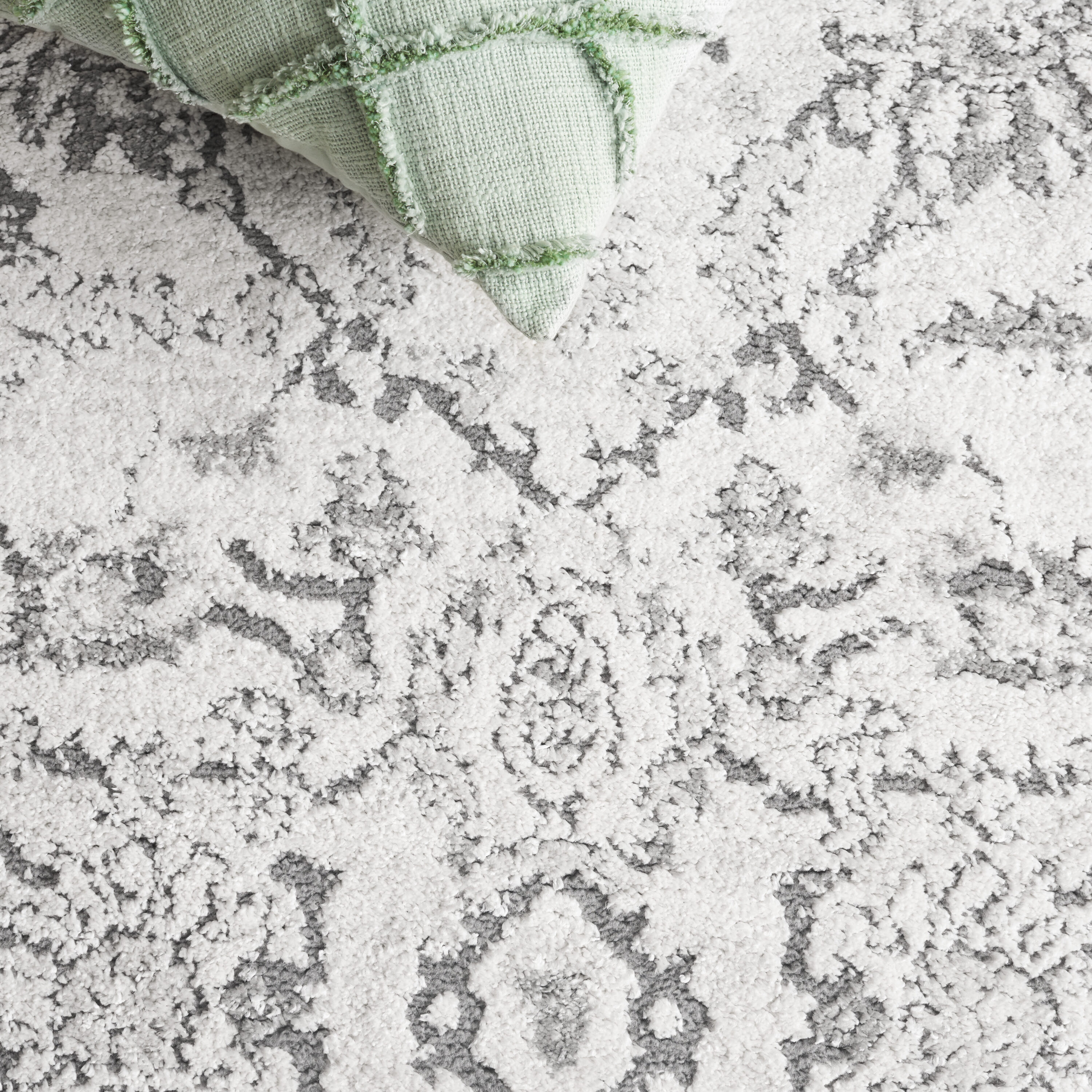 Safavieh LUN109A-7SQ rugs - View #4