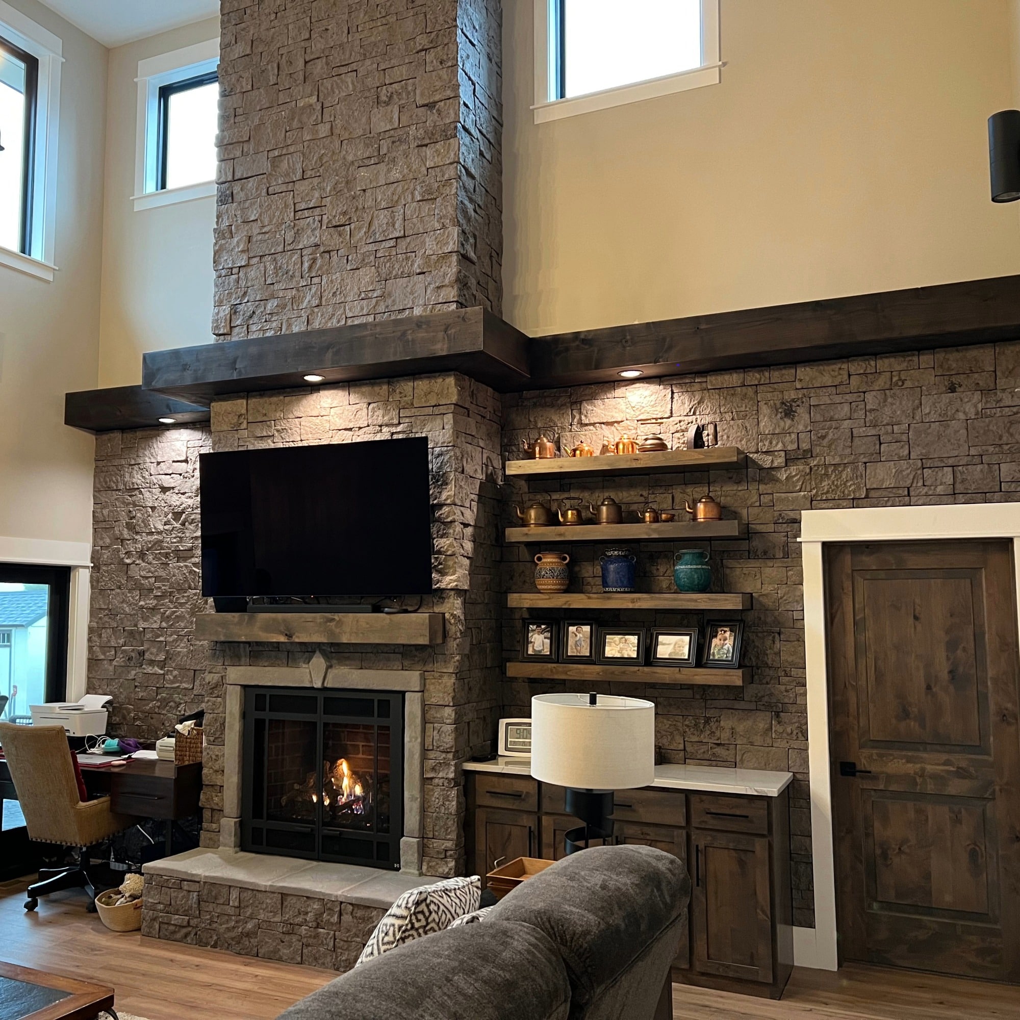 Evolve XHWENRGRPSF Stone-Veneer - View #6