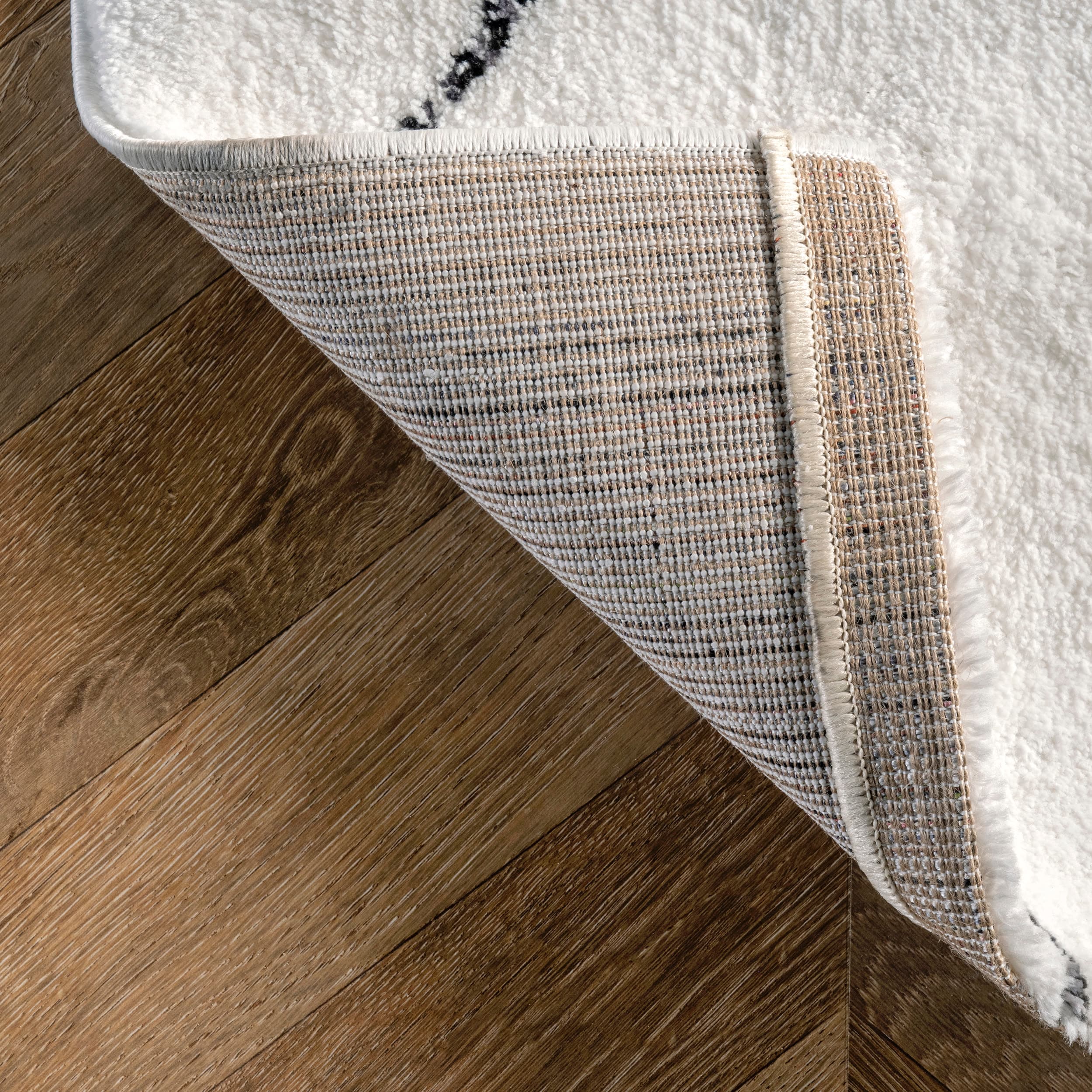 Corinth Modern Beige Handcrafted Shag Area Rug, 3' x 5'