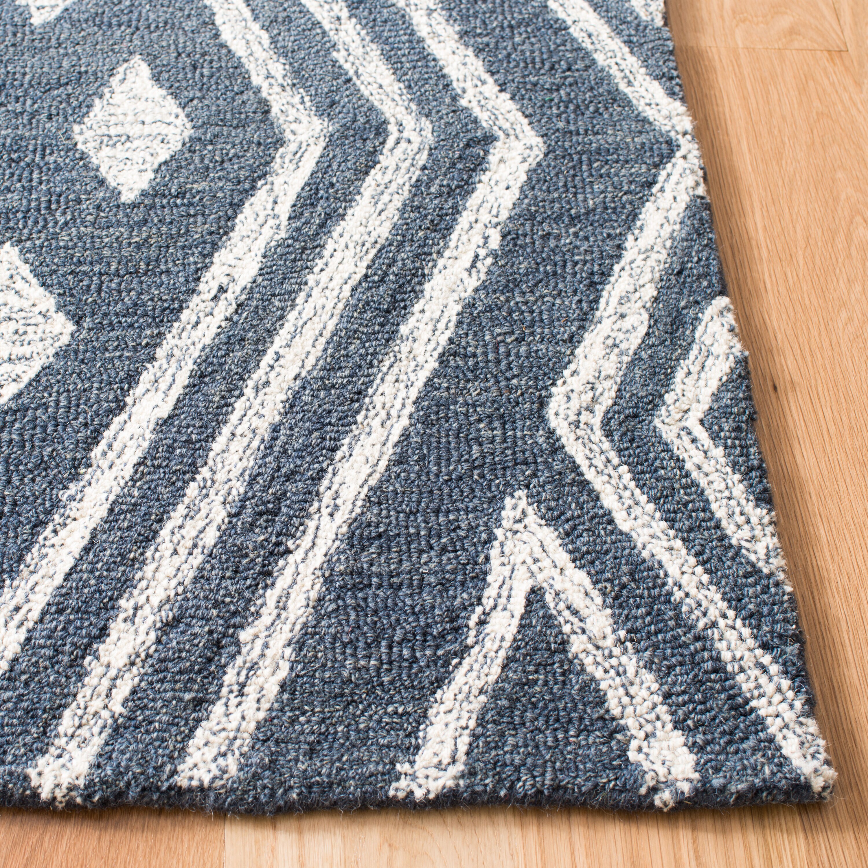Safavieh MLP609N-5 rugs - View #5