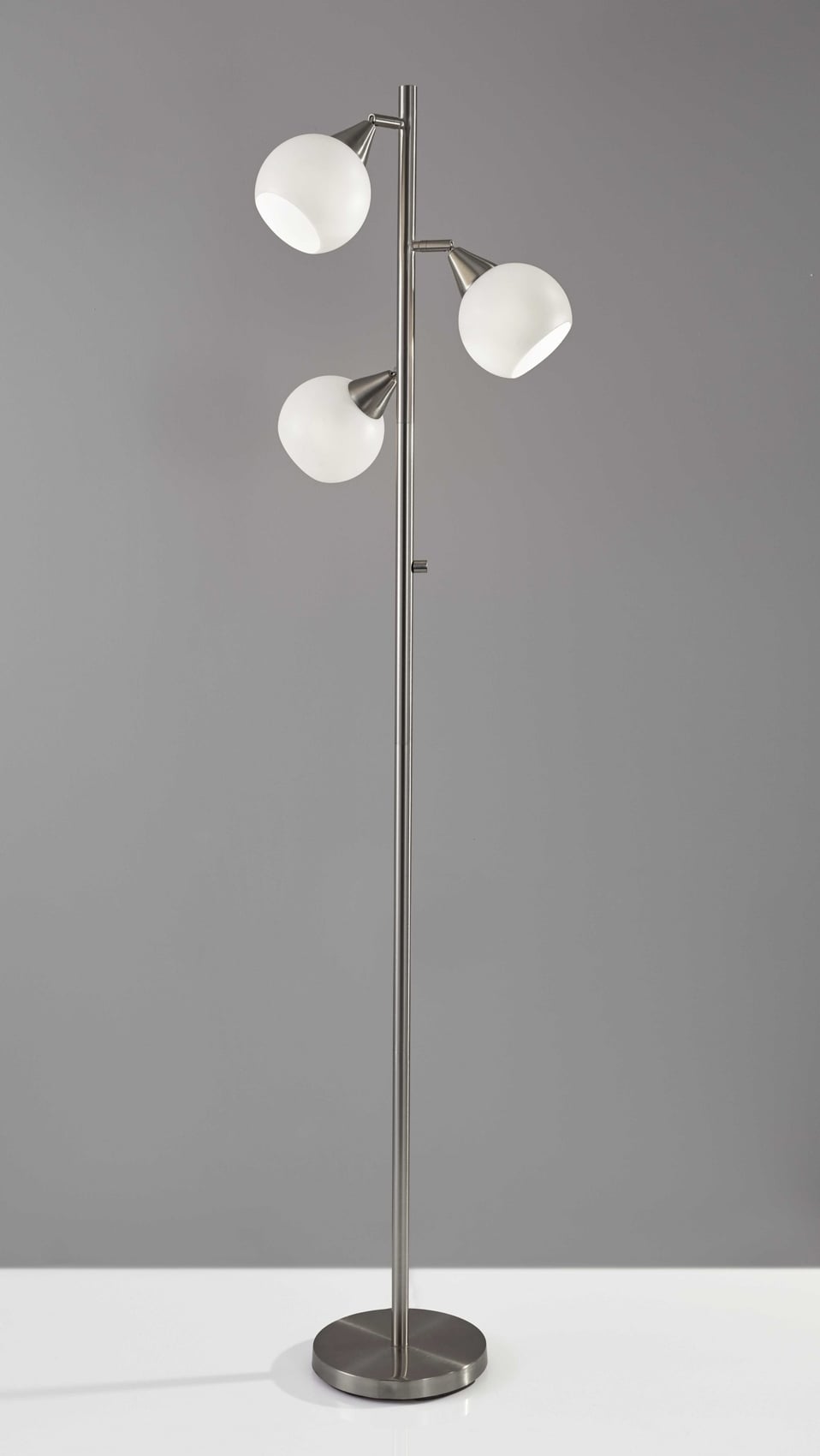 HomeRoots 4000372480 floorlamps - View #3