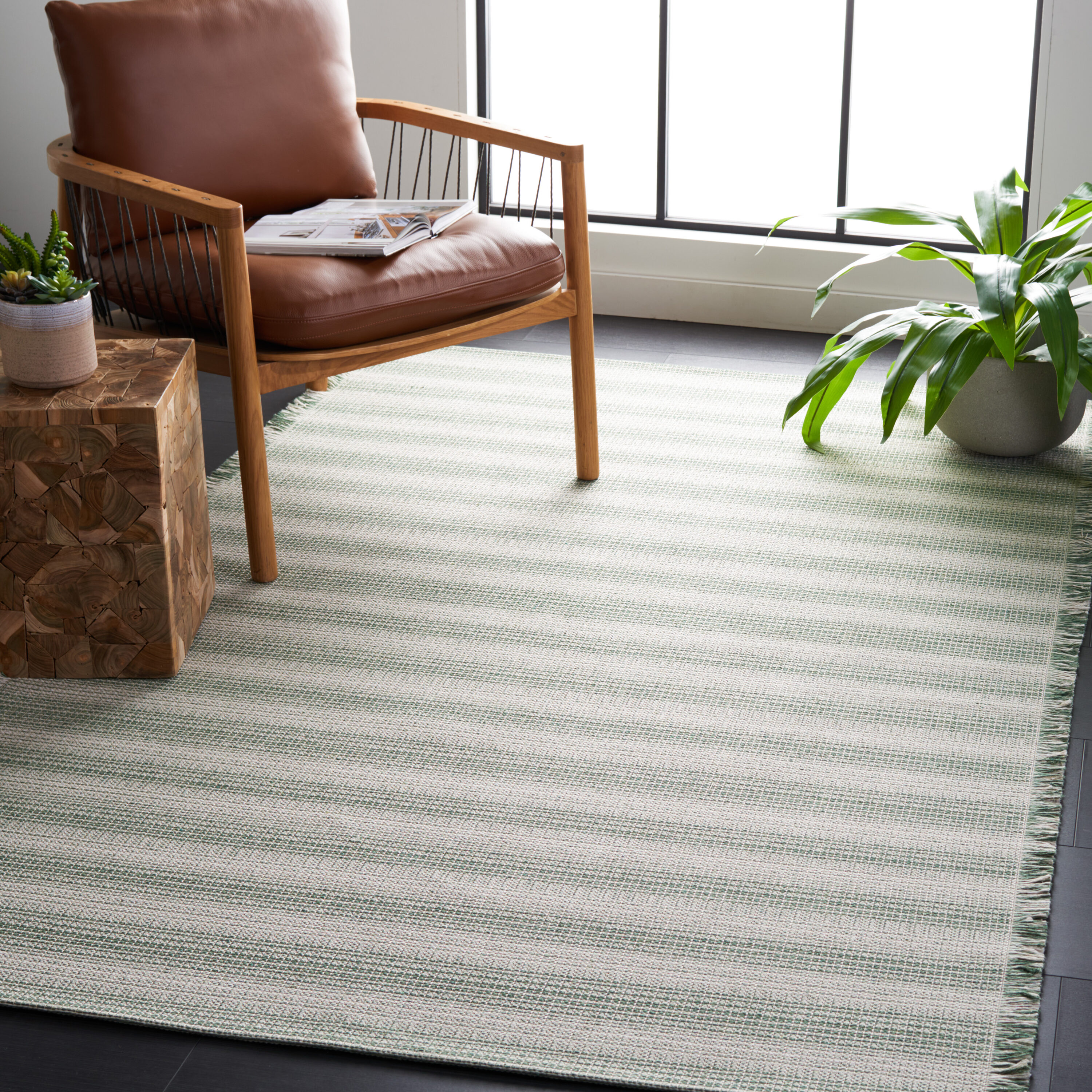 Augustine Agt501Y Ivory Black 5ft x 7ft-7in Medium Rectangle Rug