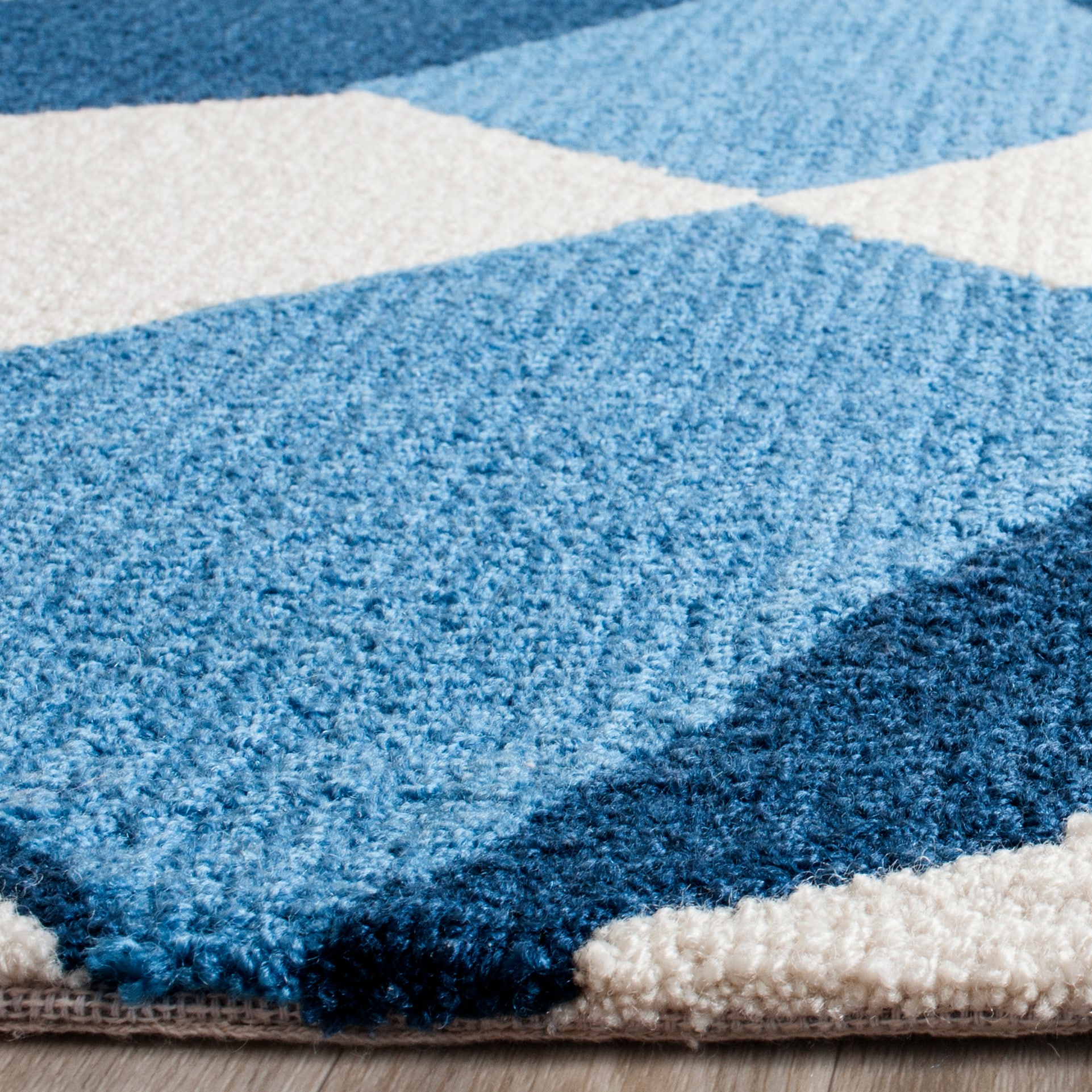 Safavieh FRS239K-28 rugs - View #3
