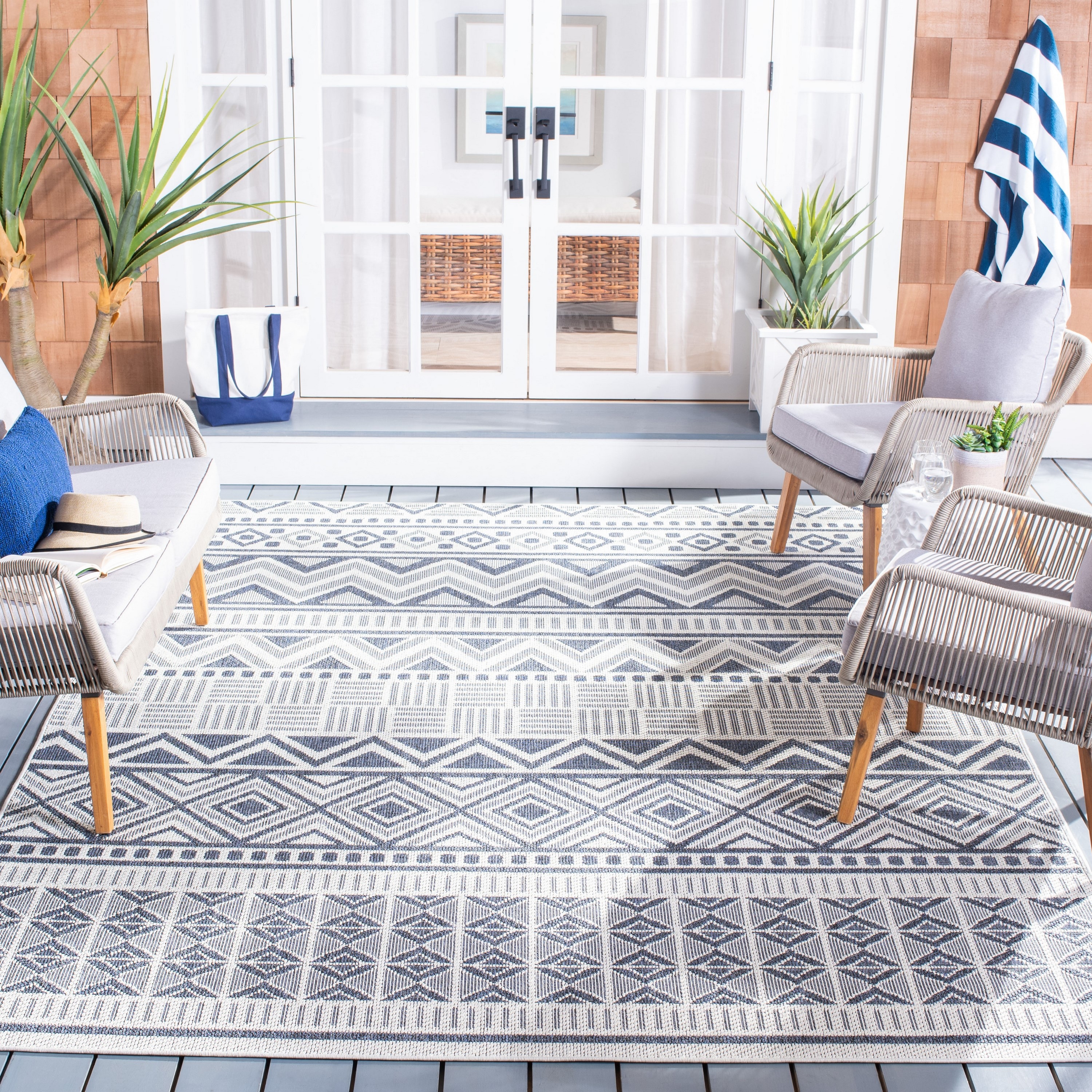 Safavieh BMU818A-8 Bermuda Andros 8 x 10 (ft) Loomed Polypropylene Cream/Navy Rectangular Indoor/Outdoor Abstract Coastal Area rug