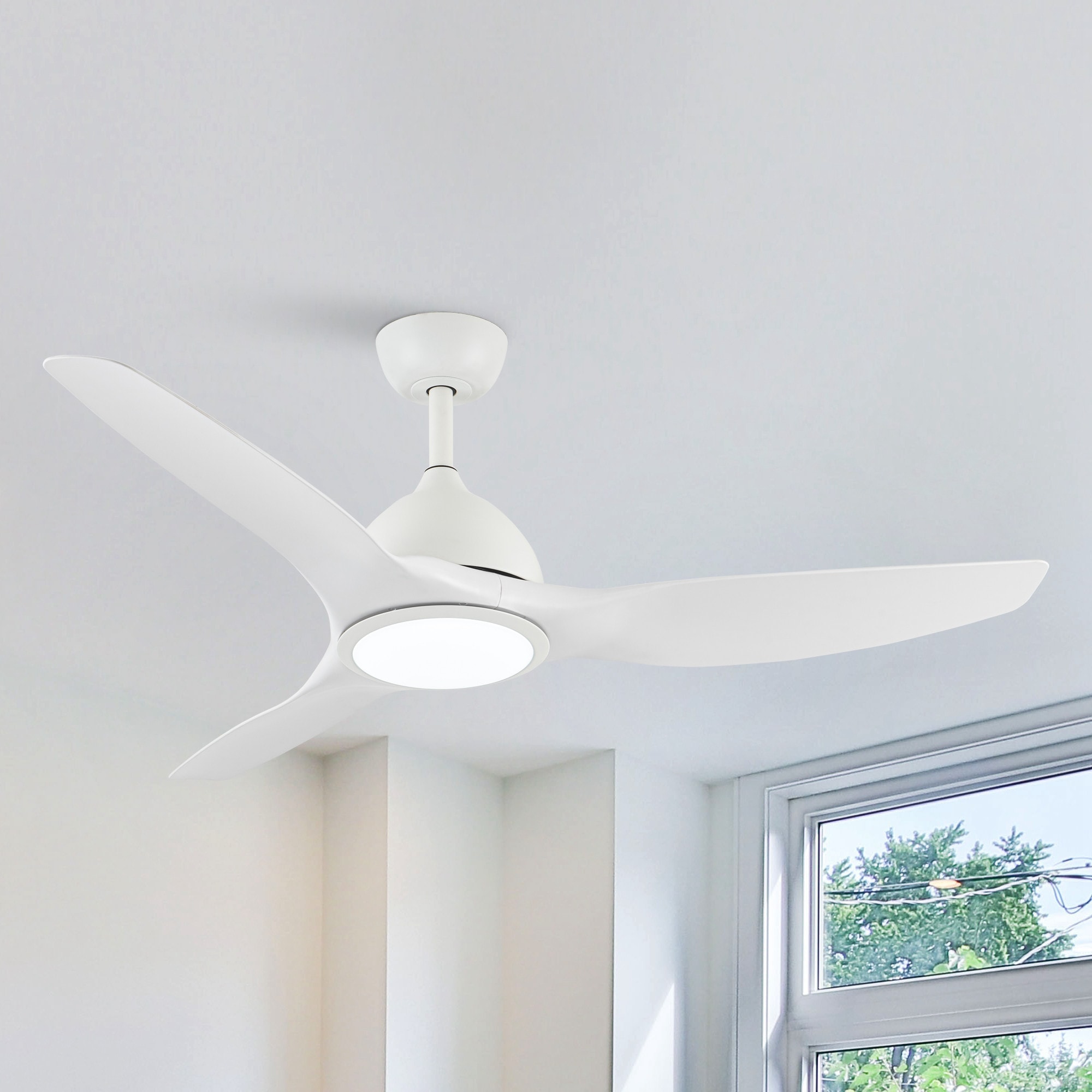 VACZON VZA01A112WH 52-in Integrated LED White with White Blades Propeller Ceiling Fan With Light and Remote ( 3 -Blade )