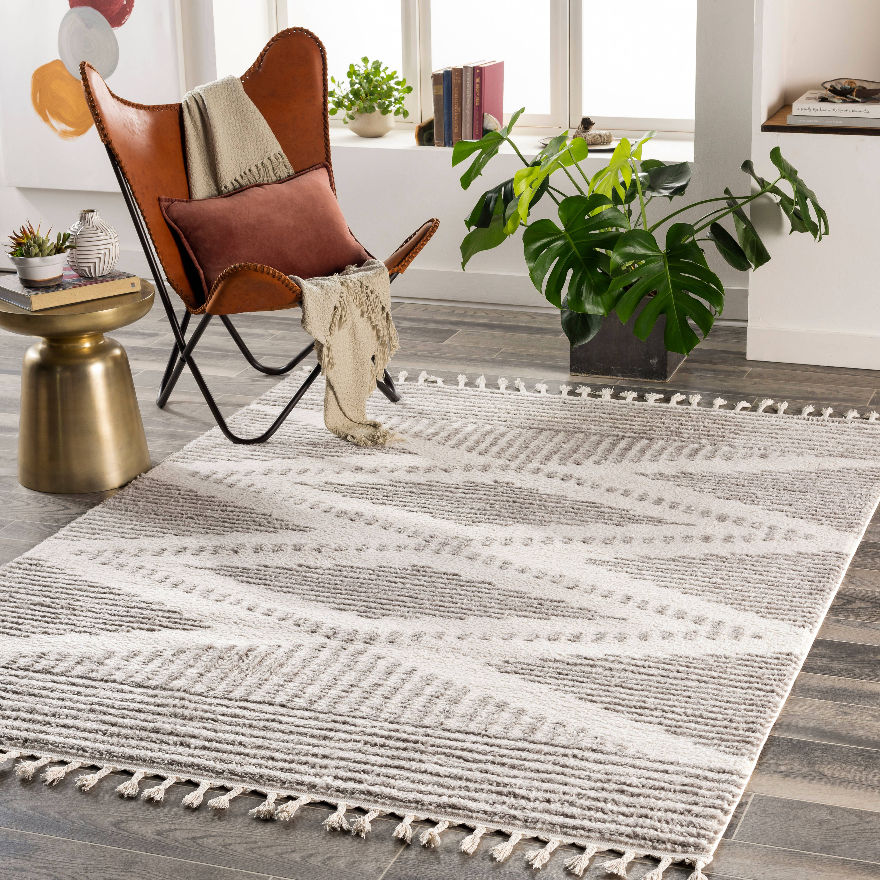 Artistic Weavers AHB2302-679 Alhambra 7 X 9 (ft) Grey Indoor Geometric Global Area Rug