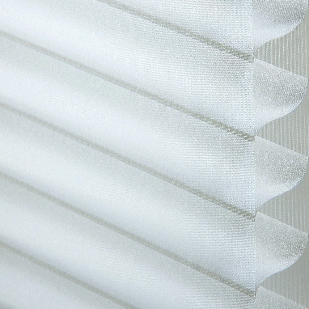 LEVOLOR 2021031 Westfall Magnolia Sheer Polyester Horizontal blinds swatch
