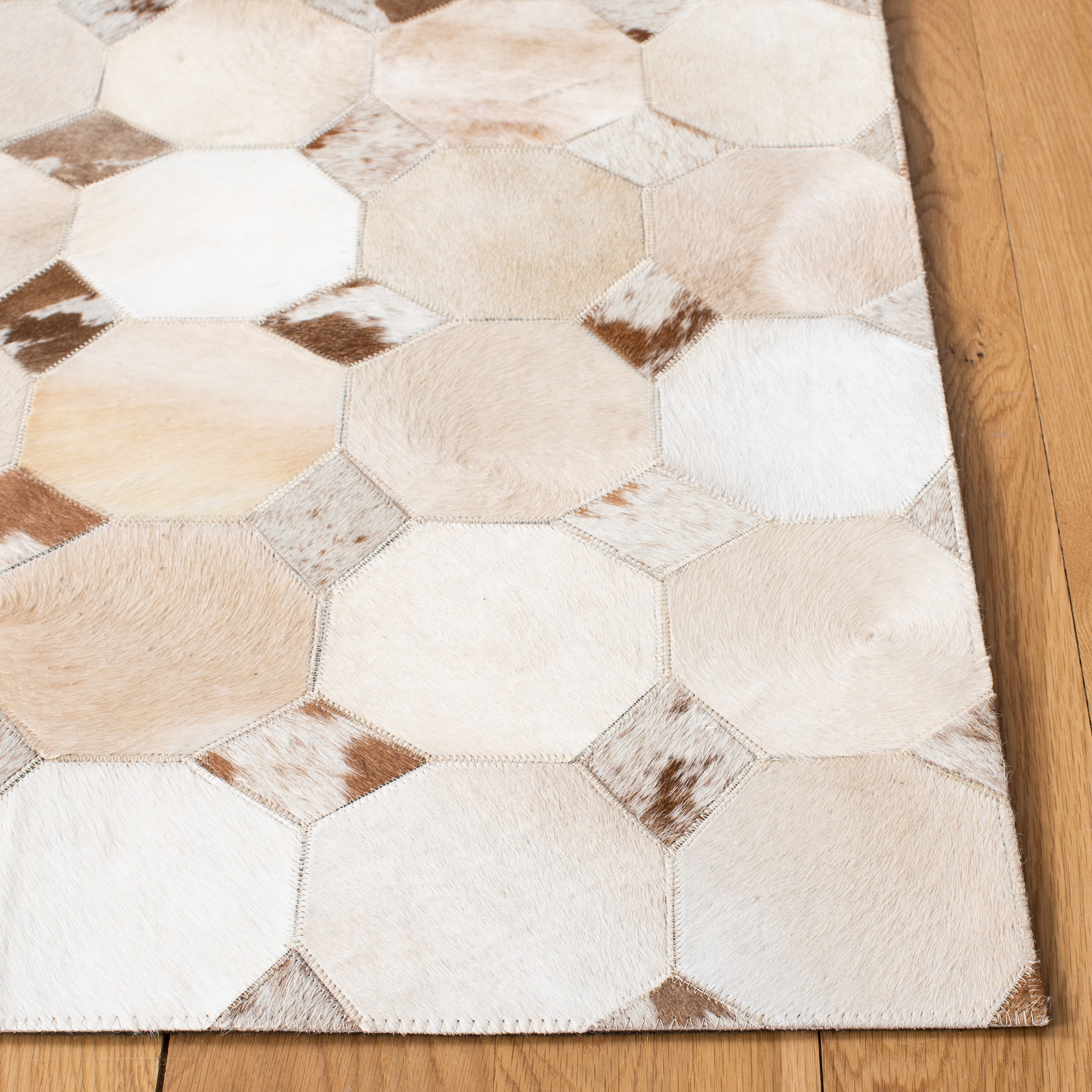 Ivory Geometric Hand-Stitched Cowhide Fur Rug 5' x 8'