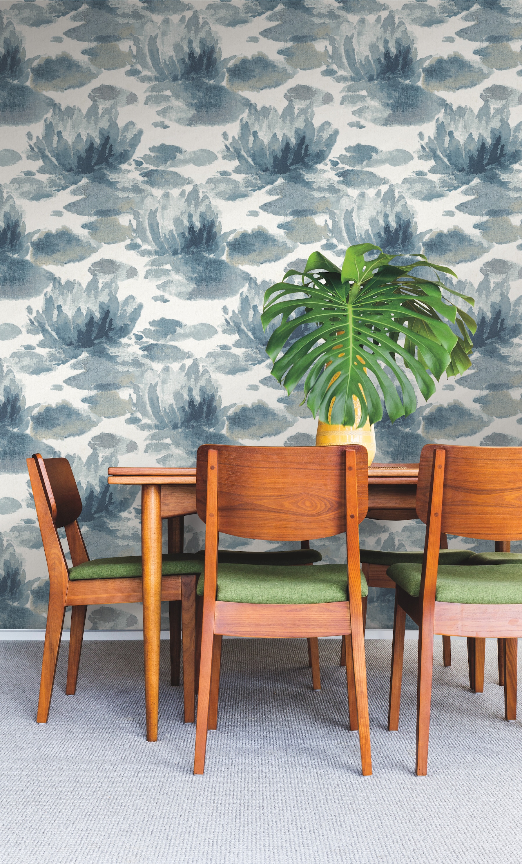 York Wallcoverings NA0527 Candice Olson Botanical Dreams 60.8-Sq. Feet Cobalt Non-woven Ivy/Vines Unpasted Wallpaper