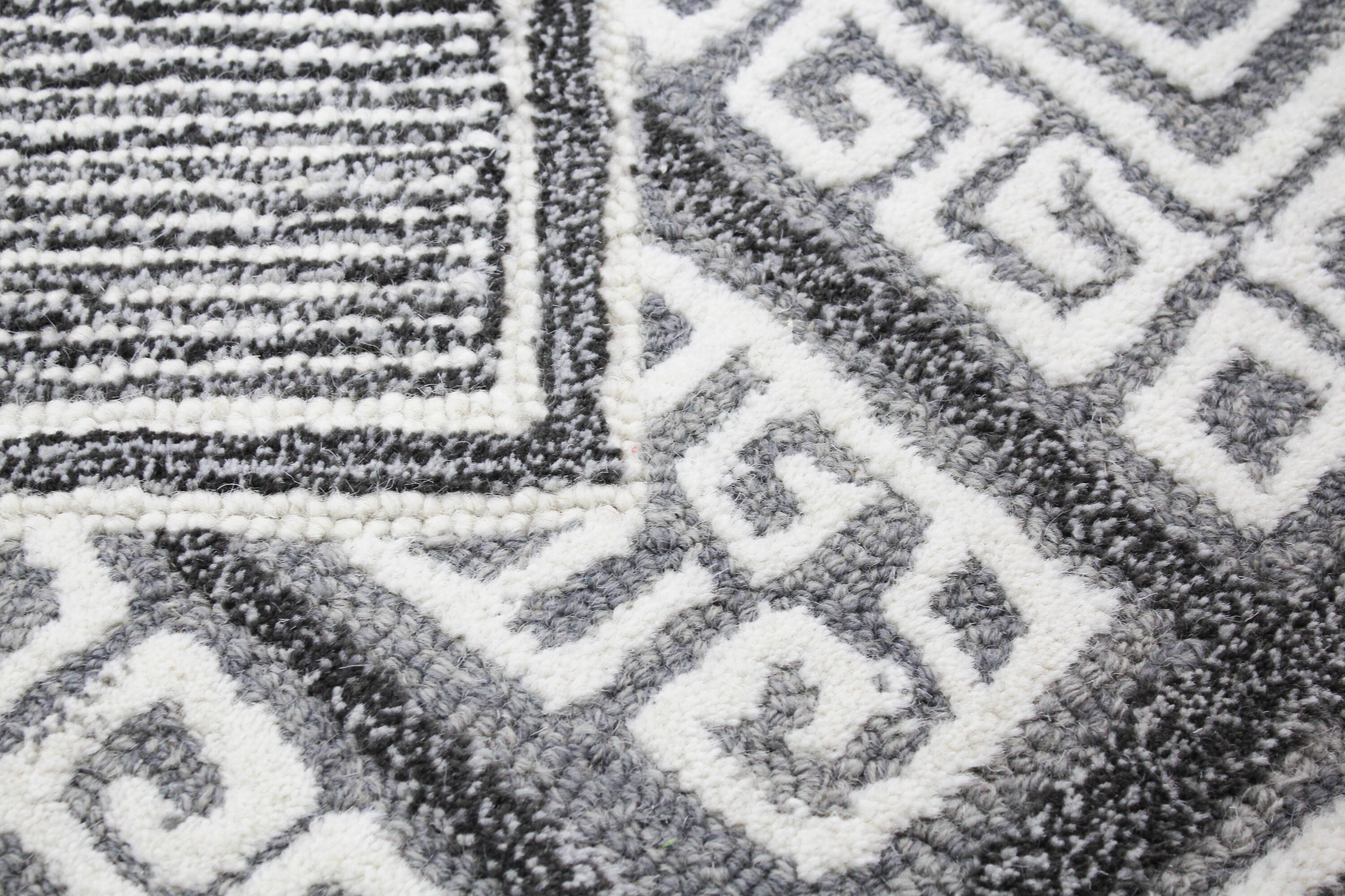 Bashian 649652295442 rugs - View #4