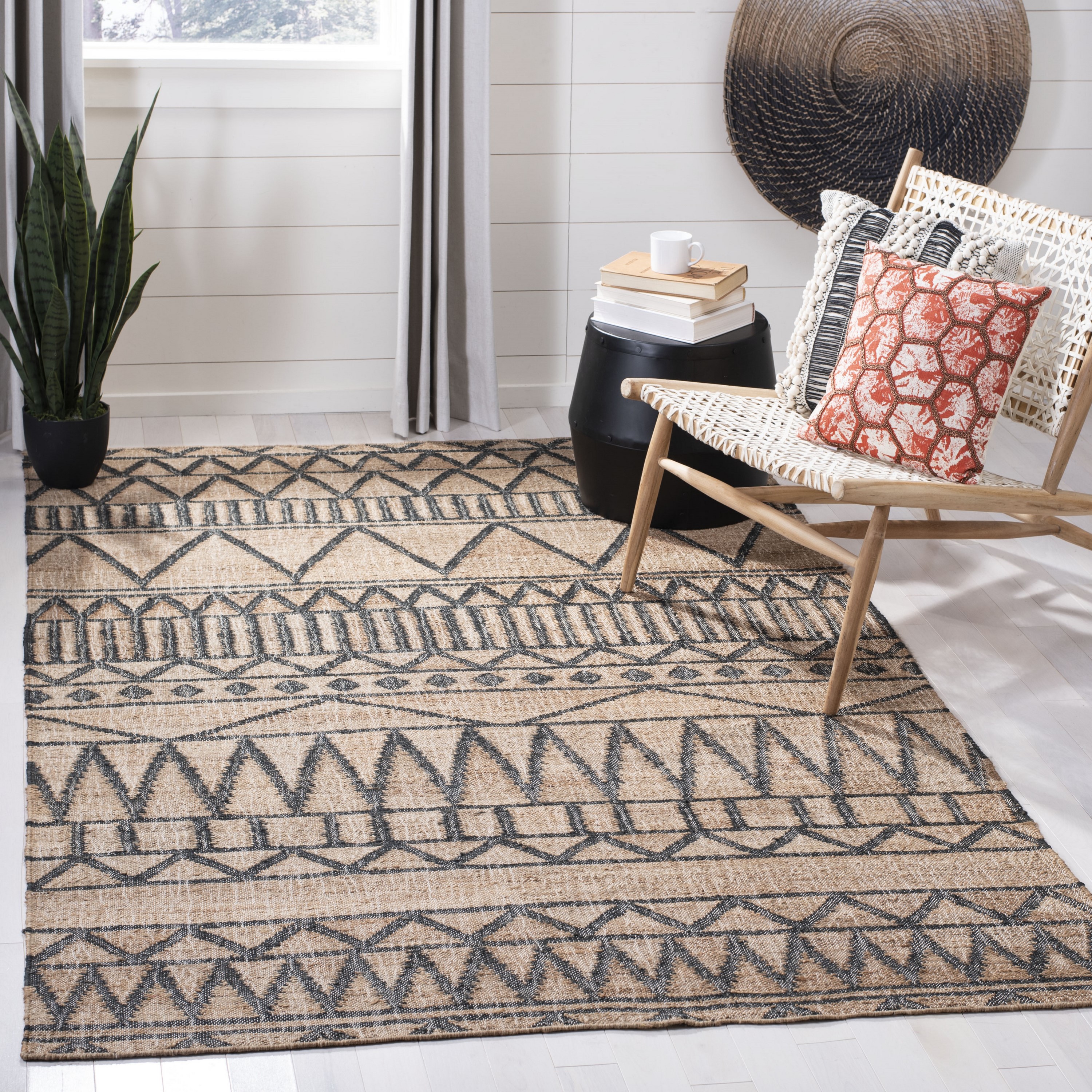 Safavieh KLM752A-5 Kilim Jayleen 5 x 8 (ft) Loomed Synthetic Natural/Charcoal Rectangular Indoor Abstract Oriental Area rug