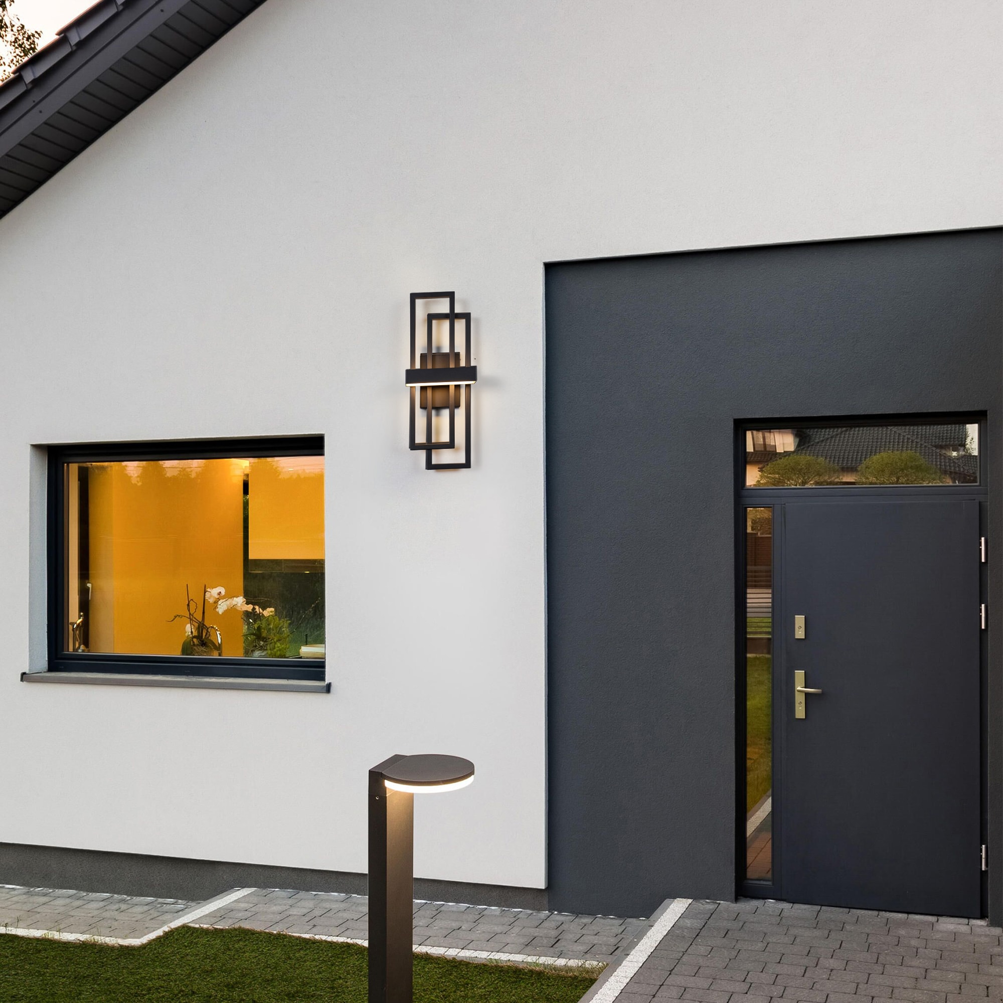 LamQee 06FTL0273ABB Outdoor-Wall-Lighting - View #3