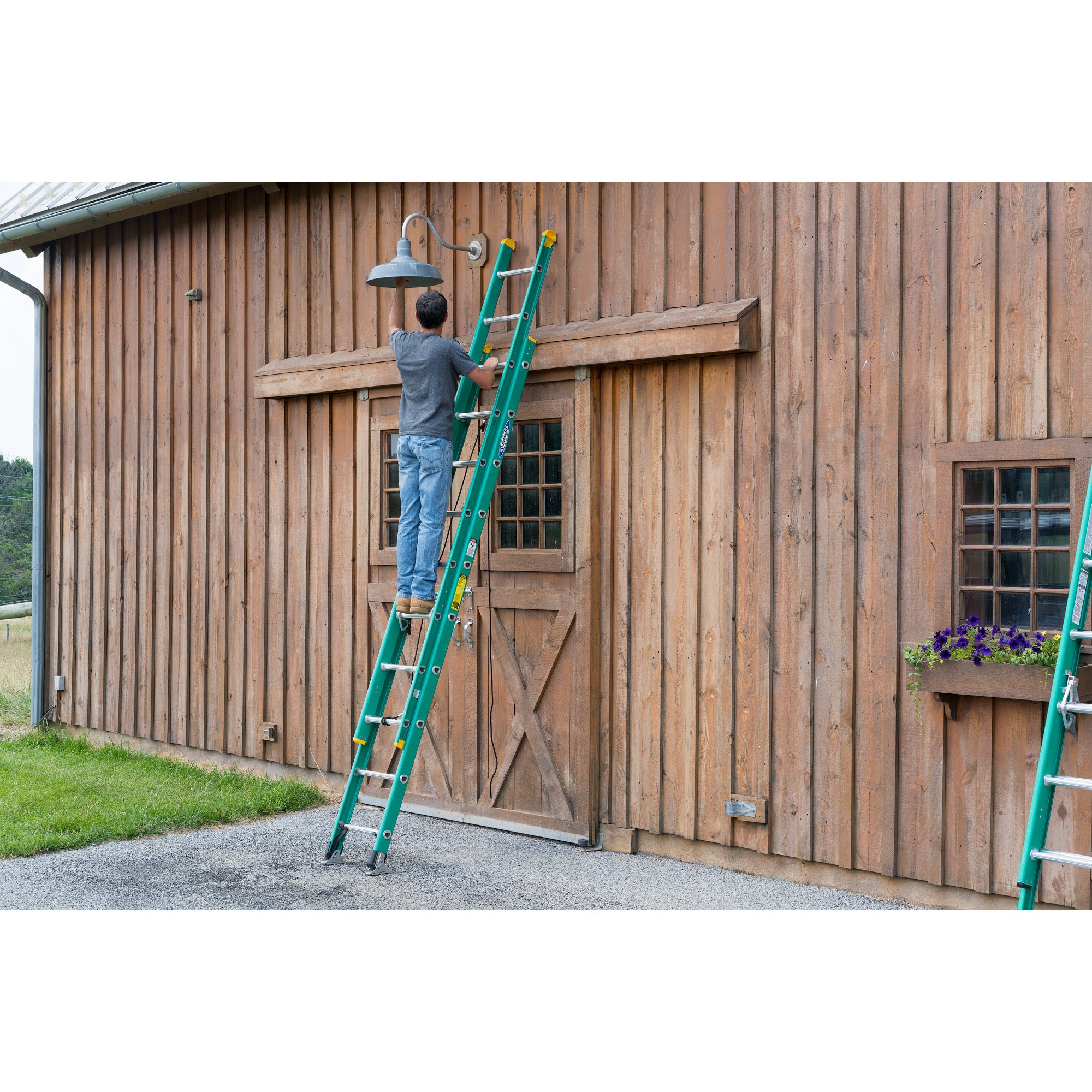 Werner D5924-2 Extension-Ladders - View #4