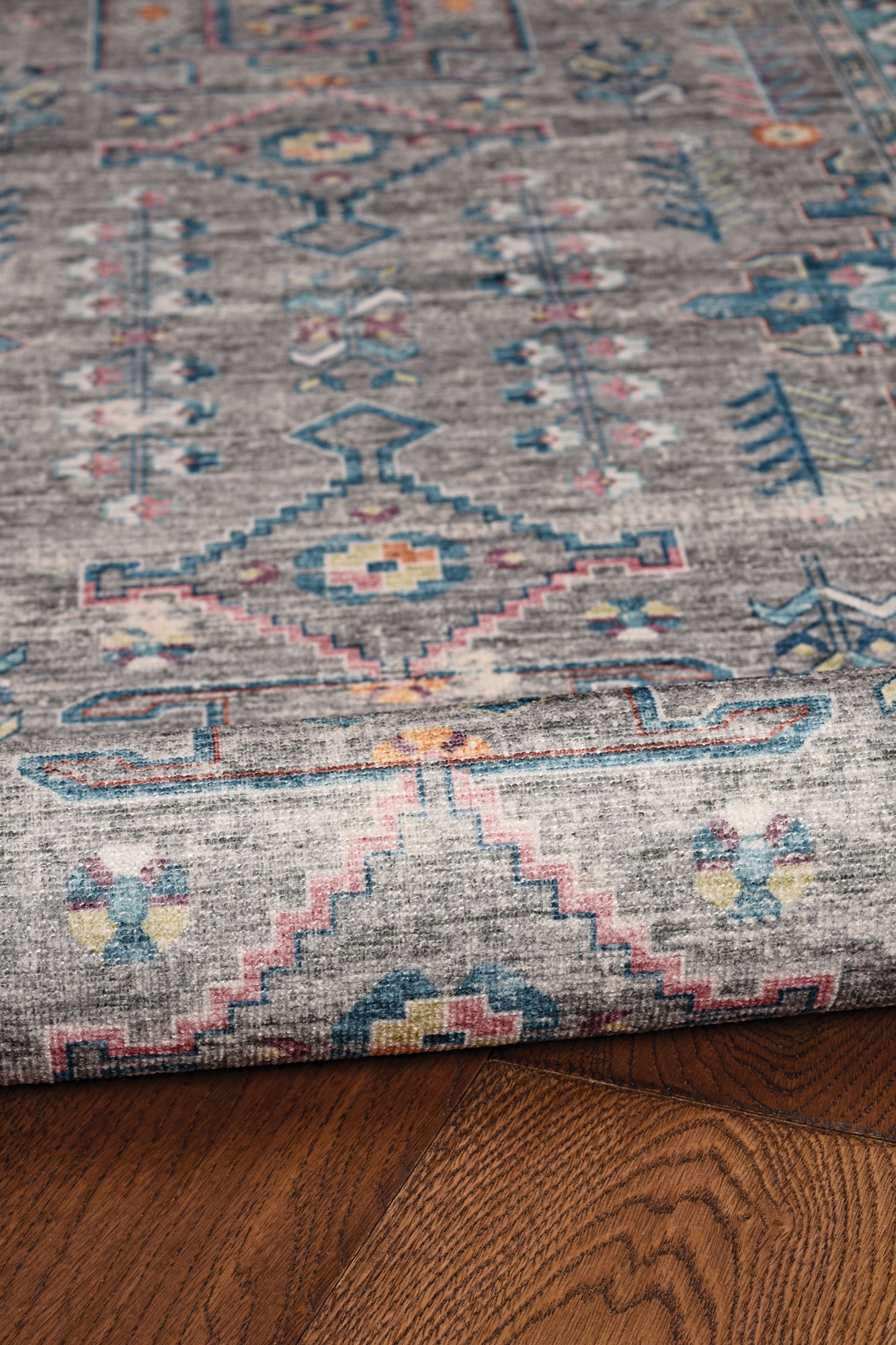 Linon RUGWR0635 rugs - View #4