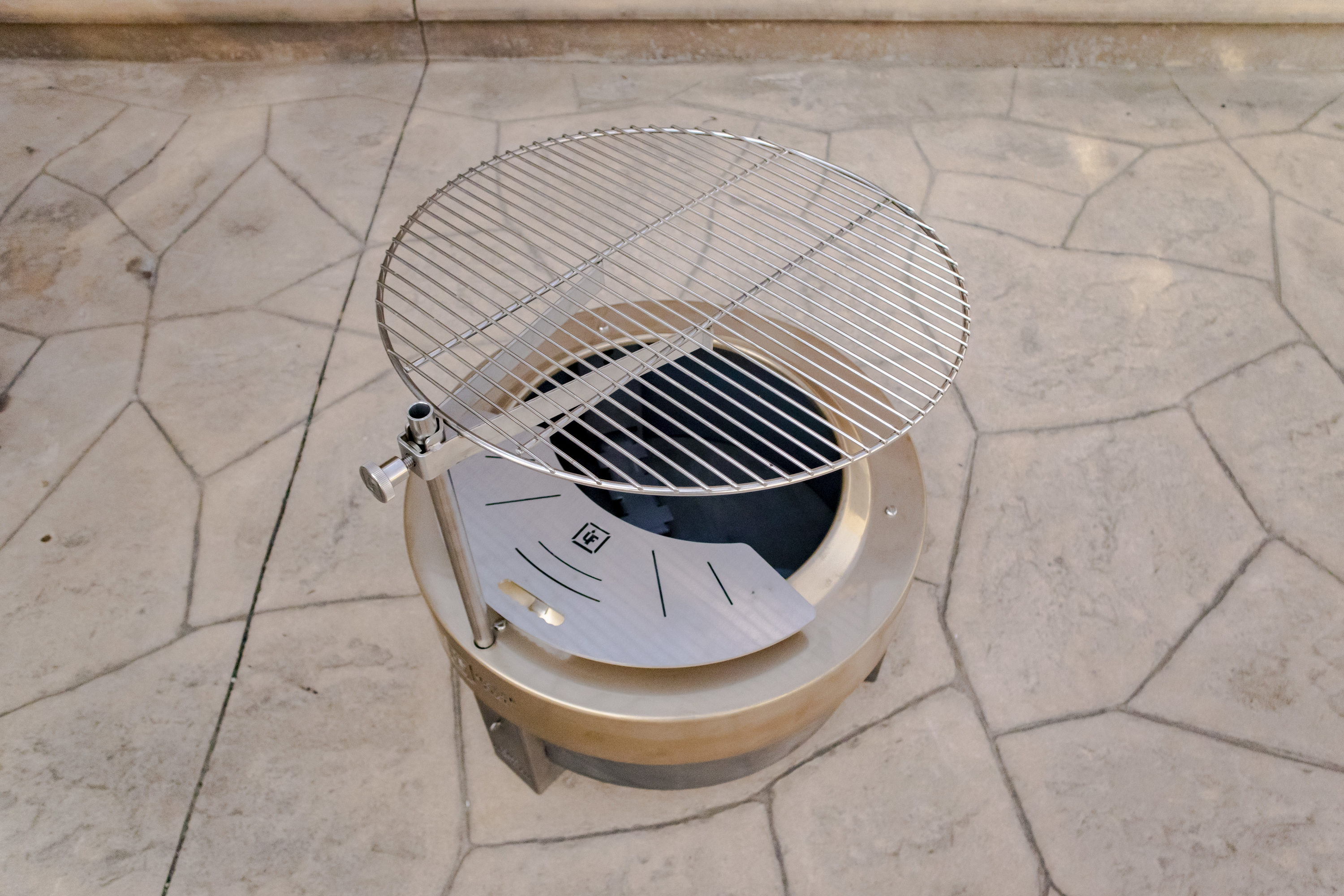Graphite Edition Collapsible Smokeless Wood Fire Pit