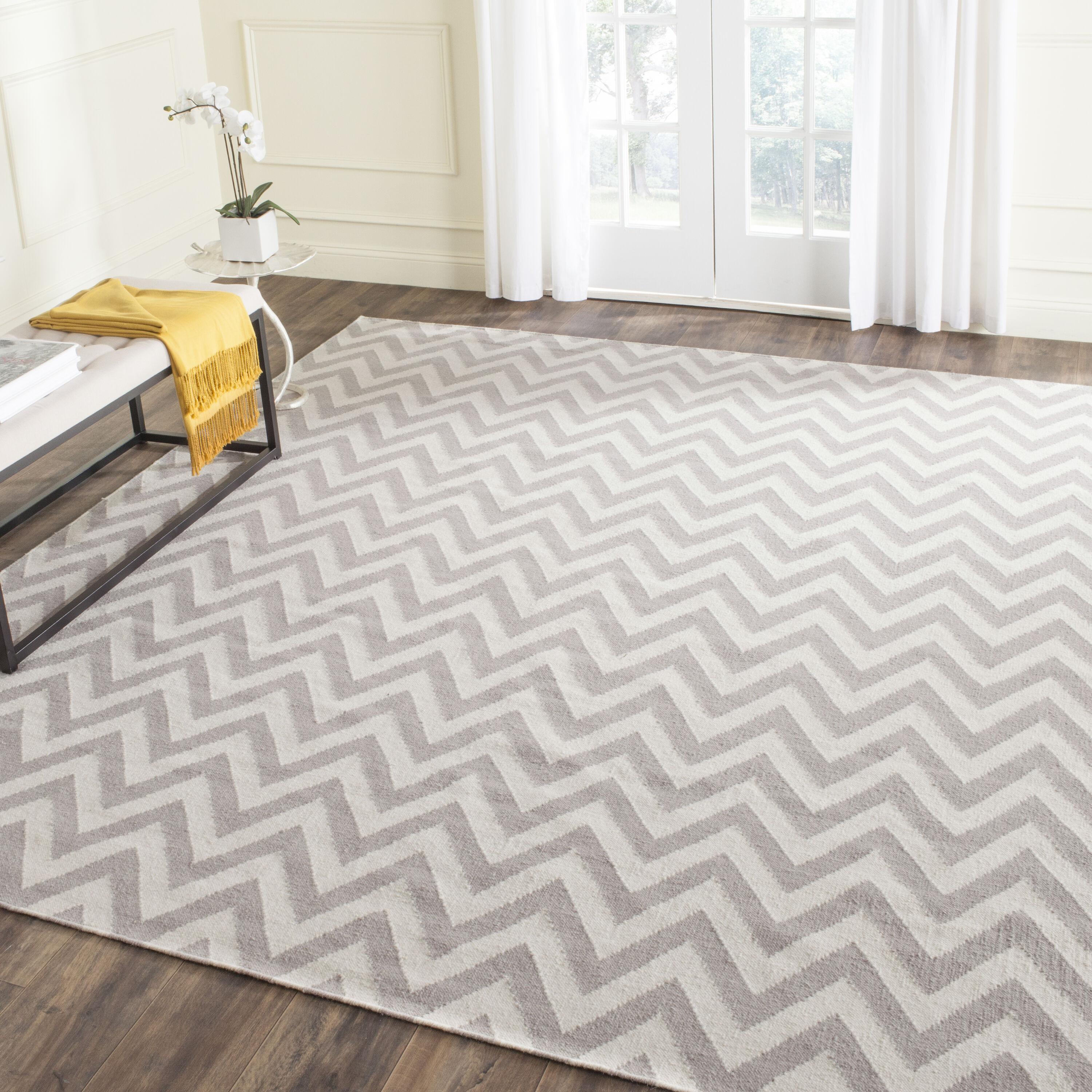 Safavieh DHU557C-10 Dhurries Farrah 10 x 14 (ft) Wool Gray/Ivory Rectangular Indoor Chevron Coastal Area rug