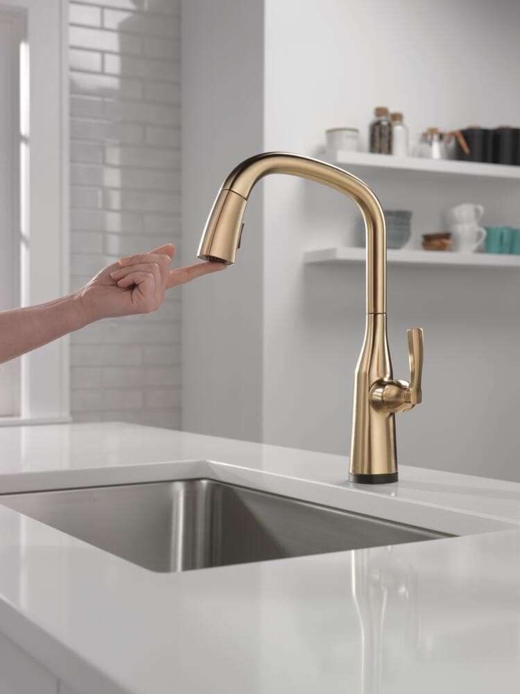 Delta Stryke Touch2O Lumicoat Champagne Bronze Single Handle Pull