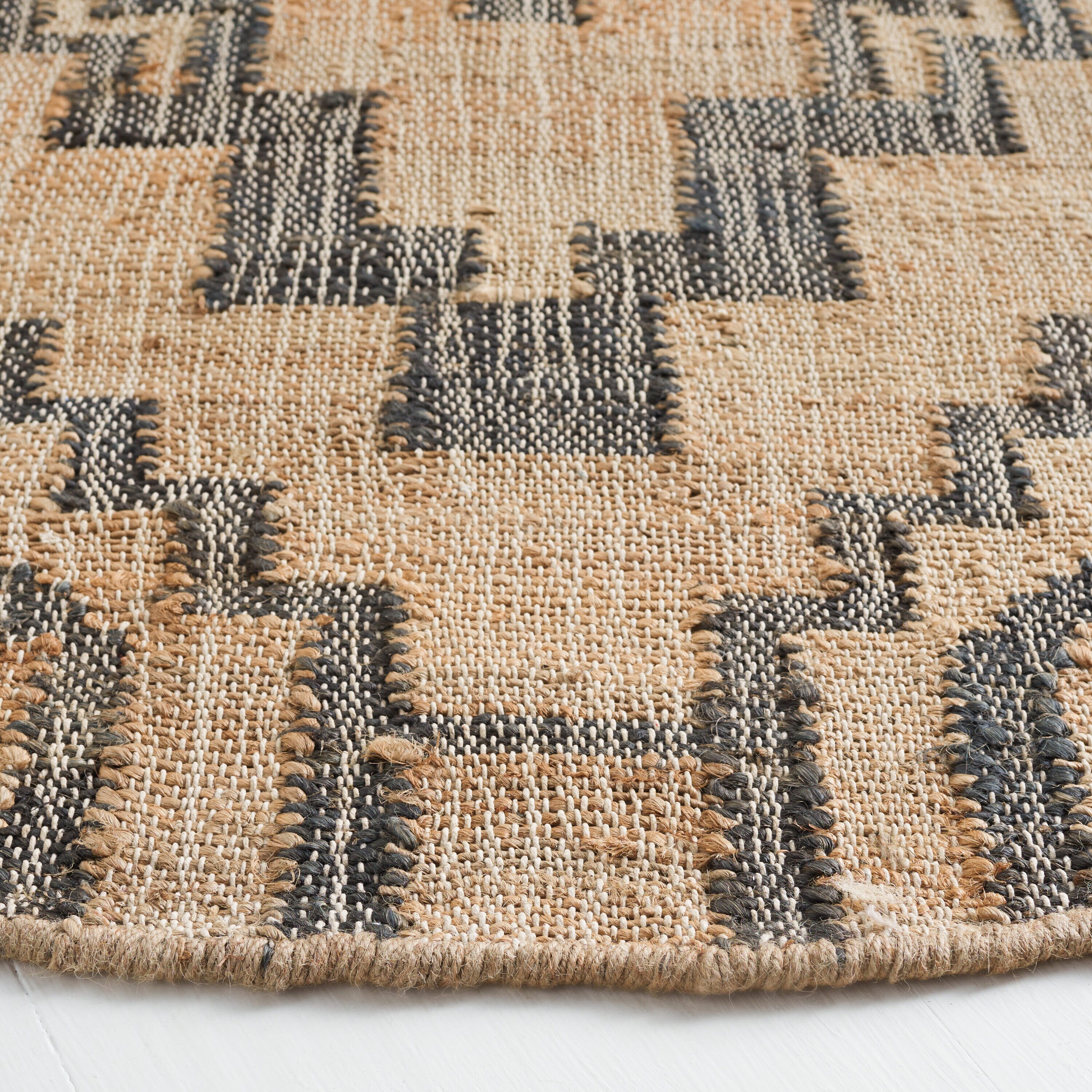 Safavieh NFB750B-6R rugs - View #3