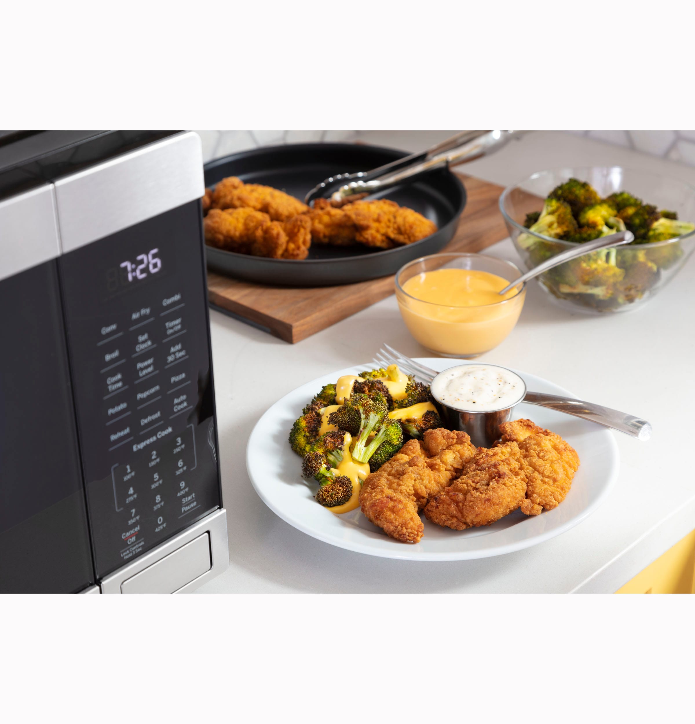 GE 1-cu ft 1050-Watt Air Fry Sensor Cooking Controls Countertop Convection  Microwave (Stainless Steel) in the Countertop Microwaves department at