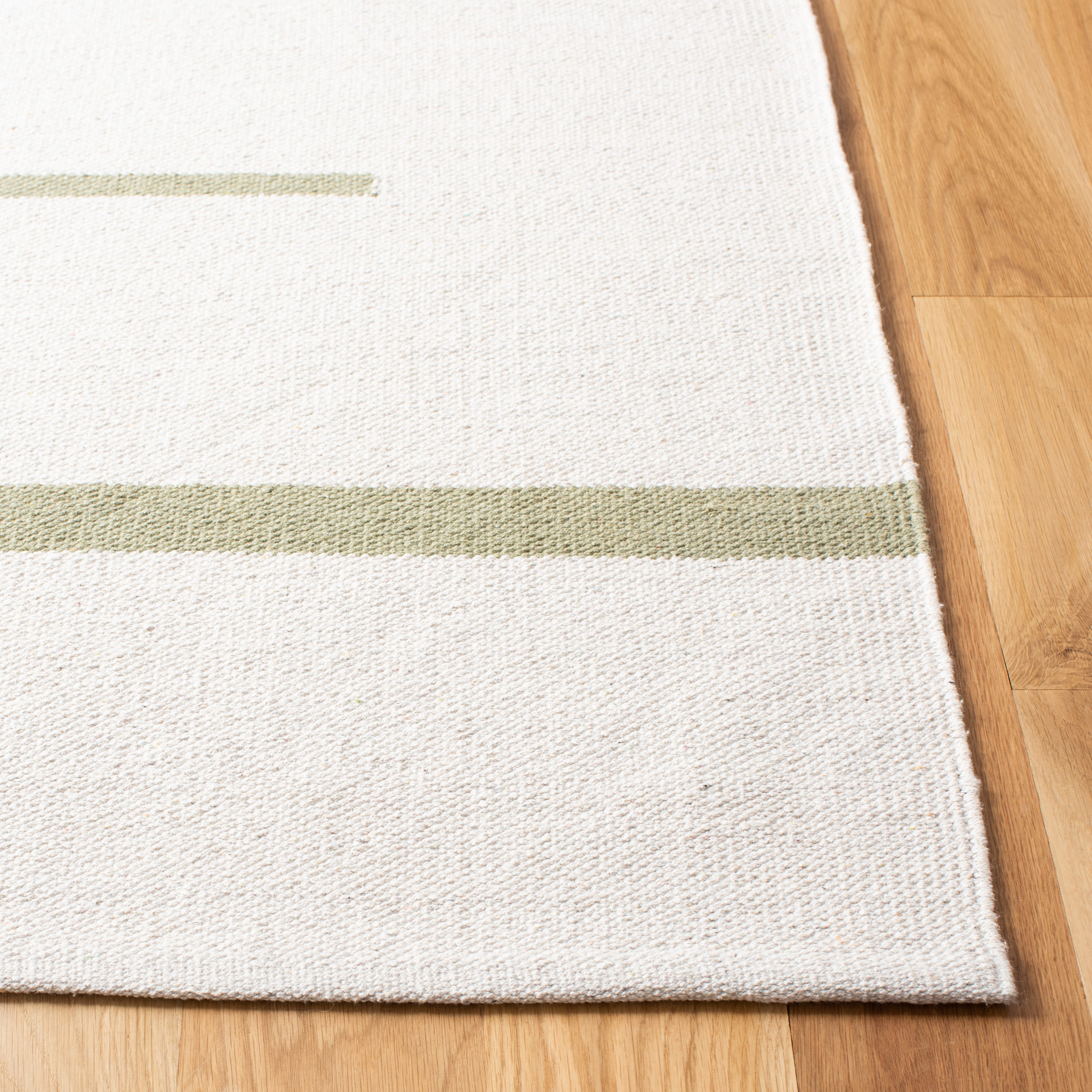 Safavieh MTK311J-6SQ rugs - View #3