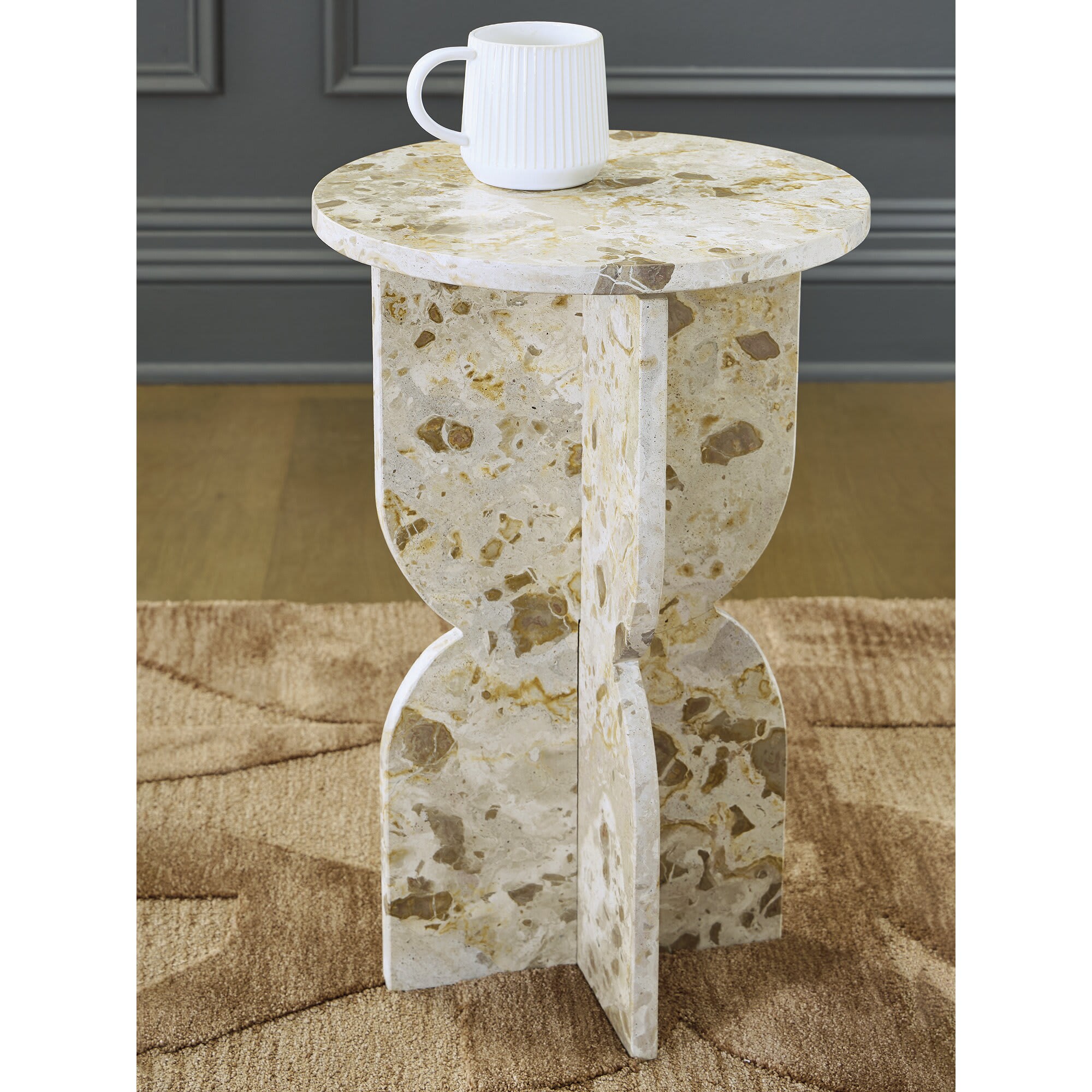 Signature Design by Ashley A4000647 End-Tables - View #2