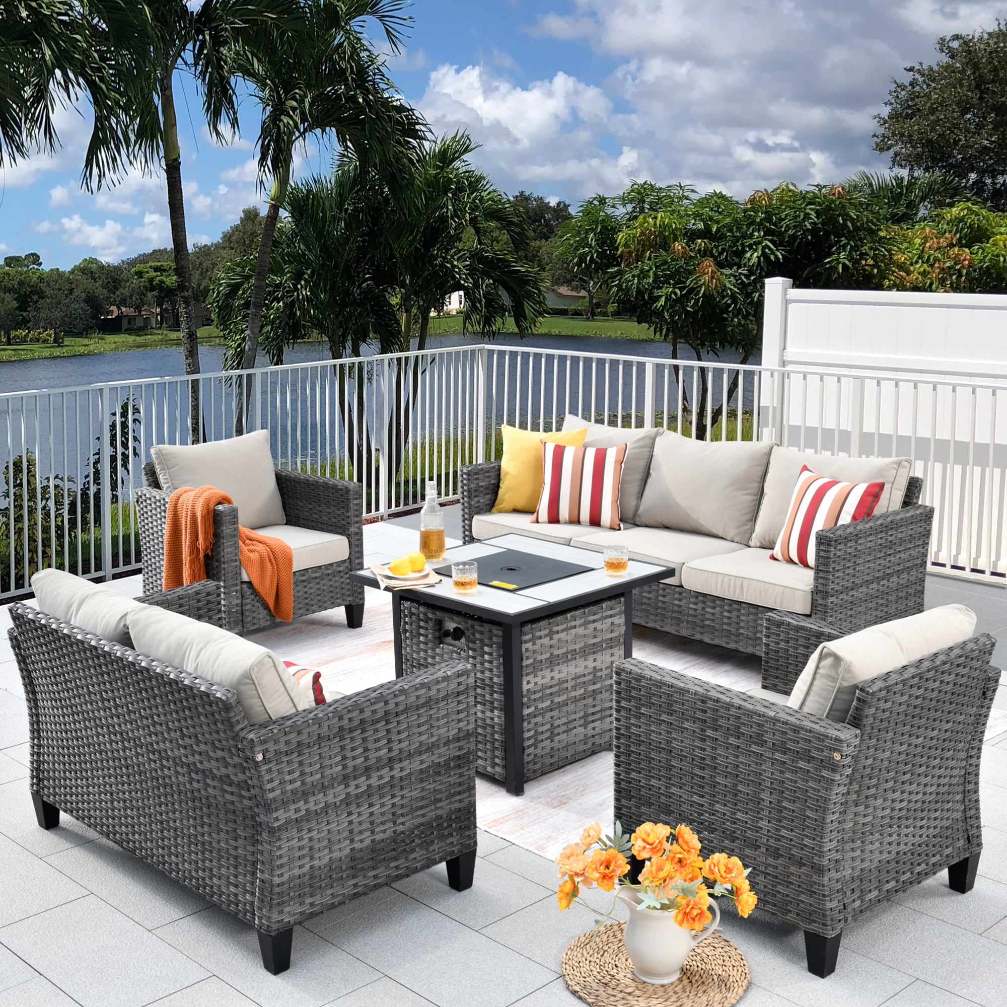 Pouuin SFPYZGRS606 5 -Piece Wicker Patio Sofa Conversation Set with Beige Cushions