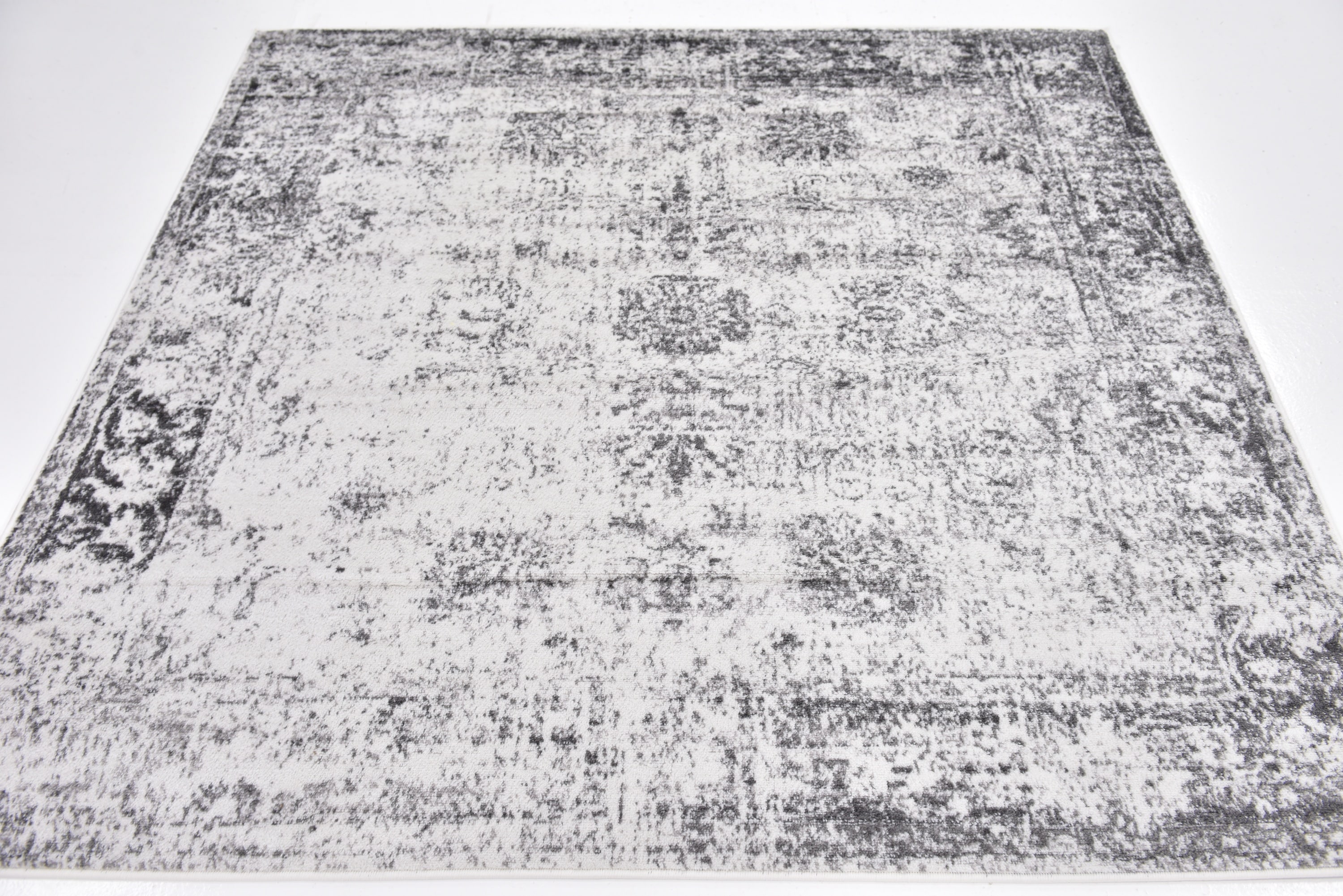 Unique Loom 3141289 Casino Sofia 6 x 6 (ft) Loomed Polypropylene Gray/Ivory Square Indoor Medallion Vintage Area rug