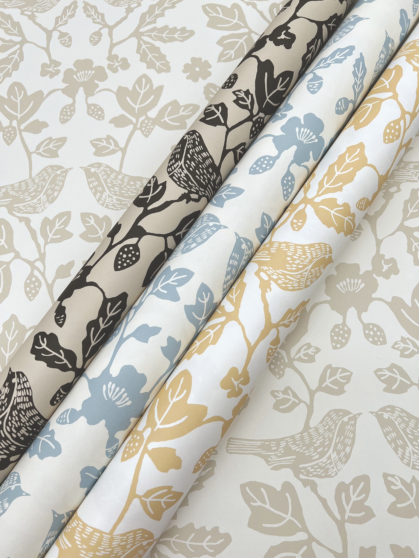 Wicker Beige Vinyl Peel and Stick Wallpaper