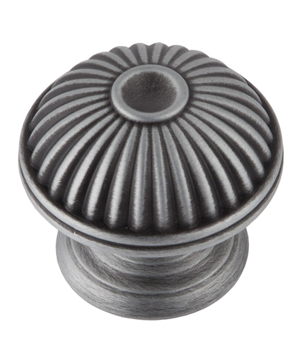 Sumner Street Home Hardware RL020463 Belmont 1-1/2-in Pewter Round Traditional Cabinet Knob