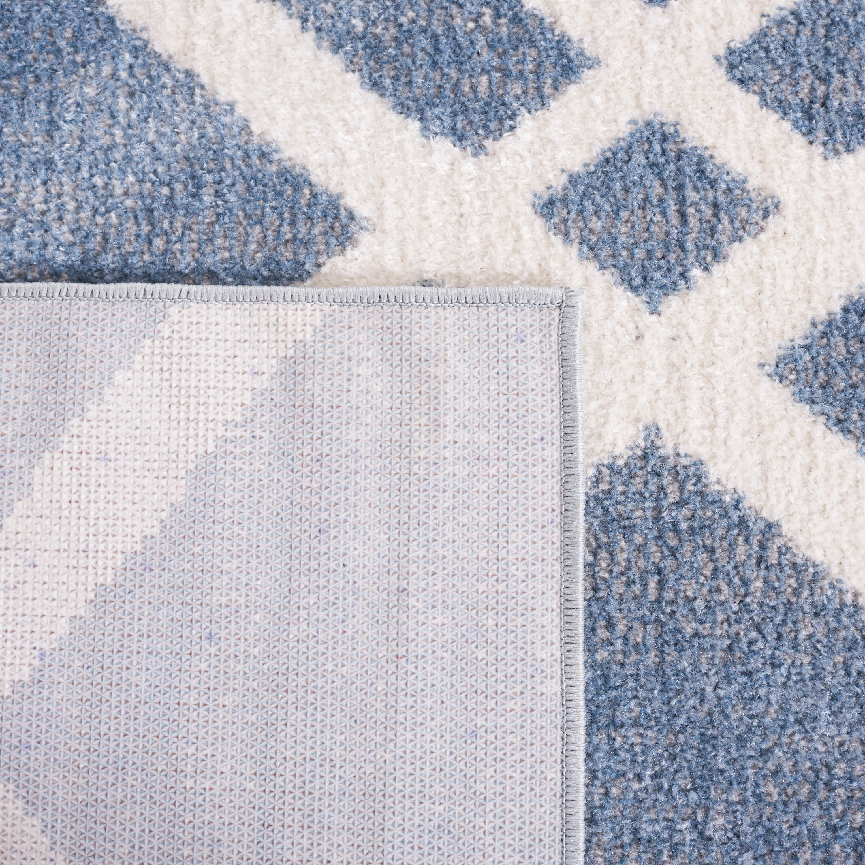 Safavieh BLR228M-28 rugs - View #4