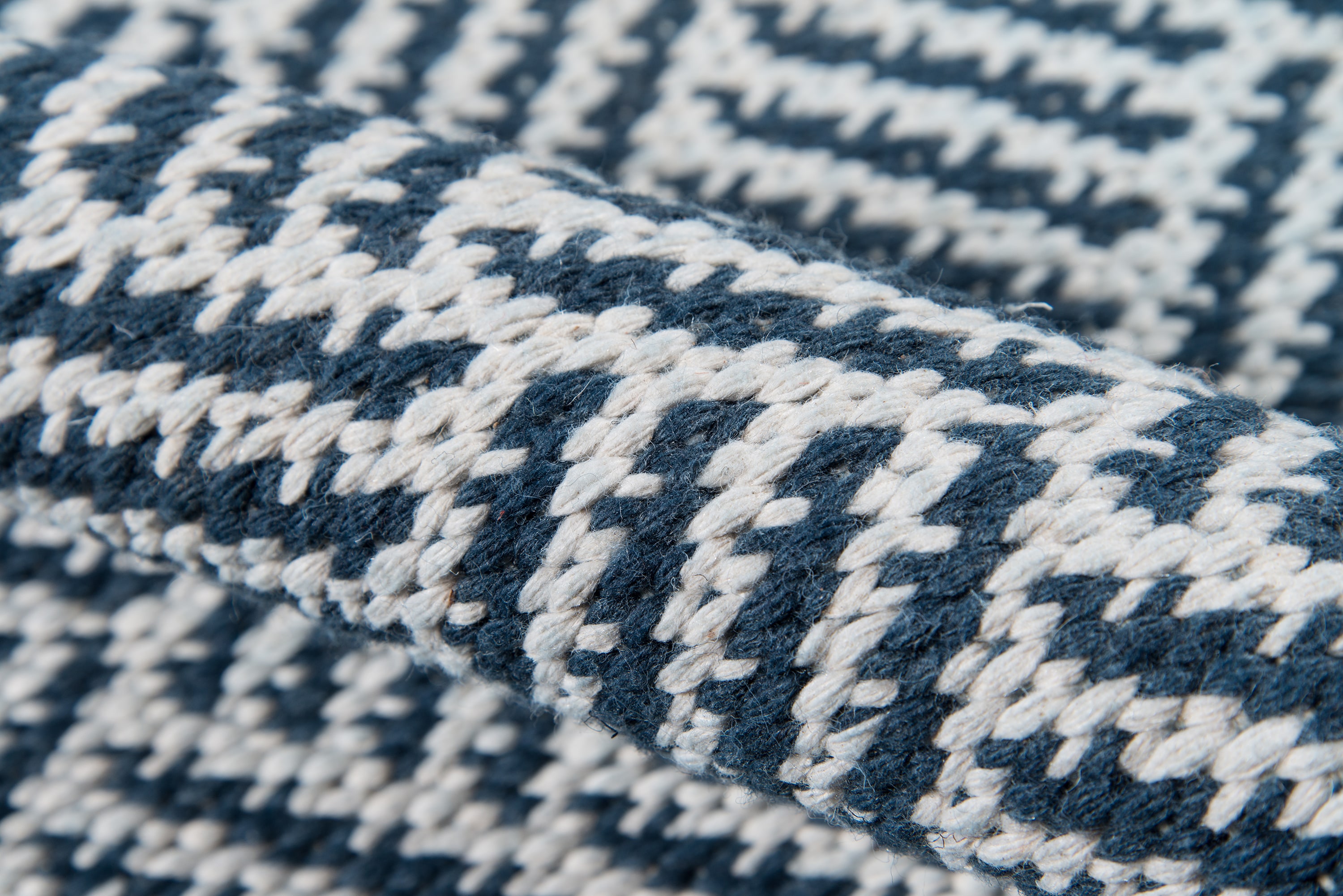Momeni BAILEBAI-2NVY3656 rugs - View #2