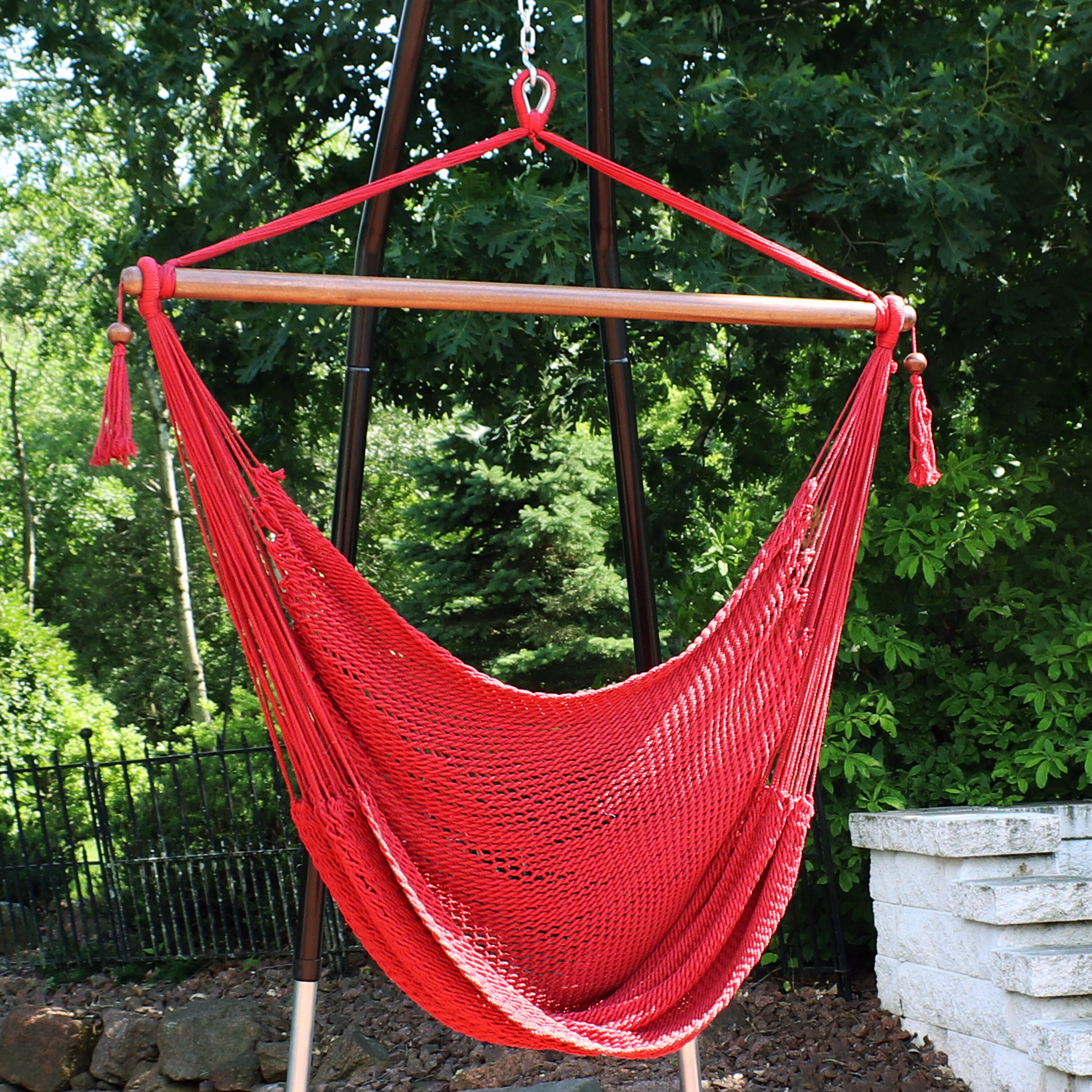 Sunnydaze Decor LY-CHC-RD Red Red Rope Hammock chair