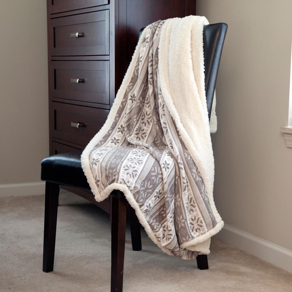 Hastings Home 733093FWW Blankets-And-Throws - View #2