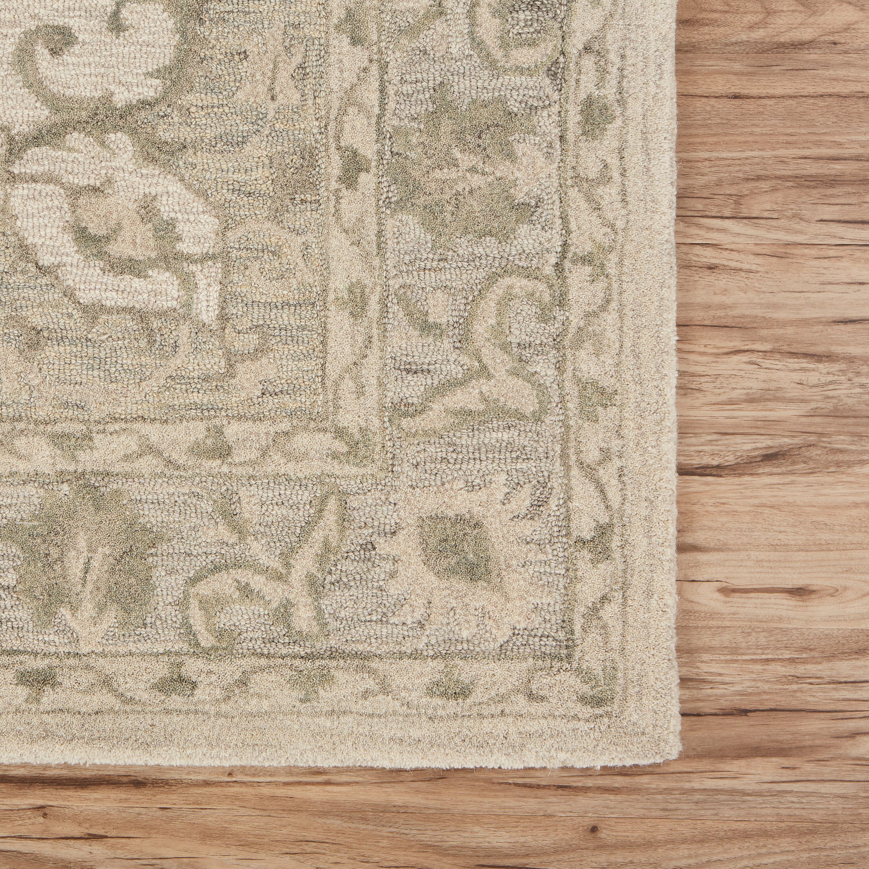 Handmade Gray Medallion Tufted Wool Area Rug 5' x 7'