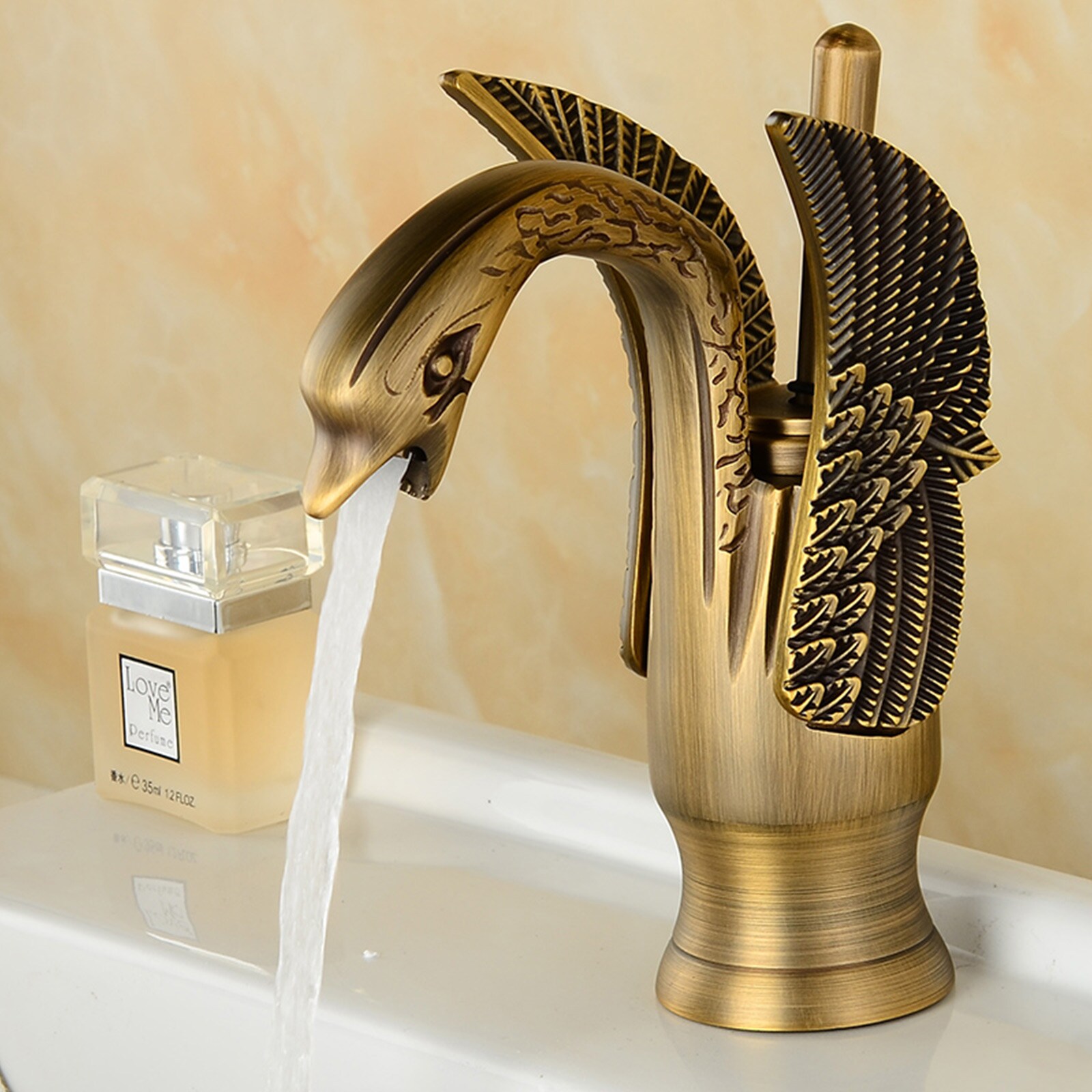 Antique Brass Swan-Shaped Single Handle Bathroom Faucet