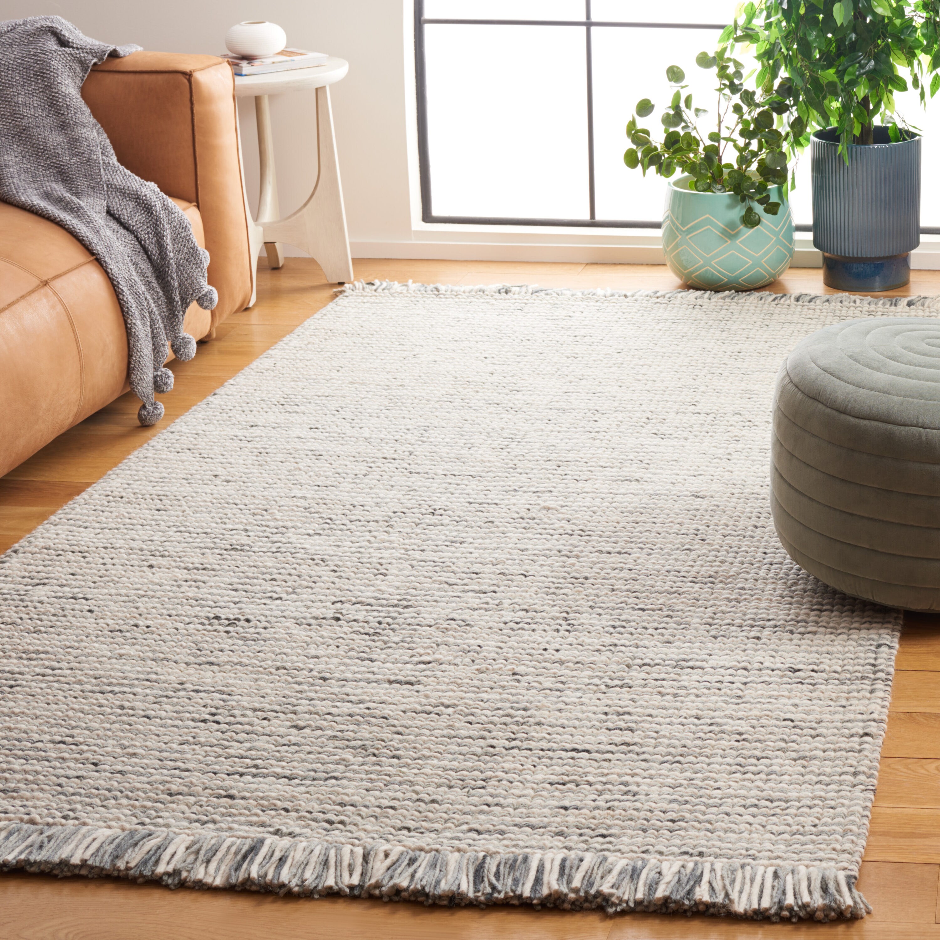  Natura 902 Sage/Ivory Solid / Tonal 4ft x 6ft Rectangle Rug